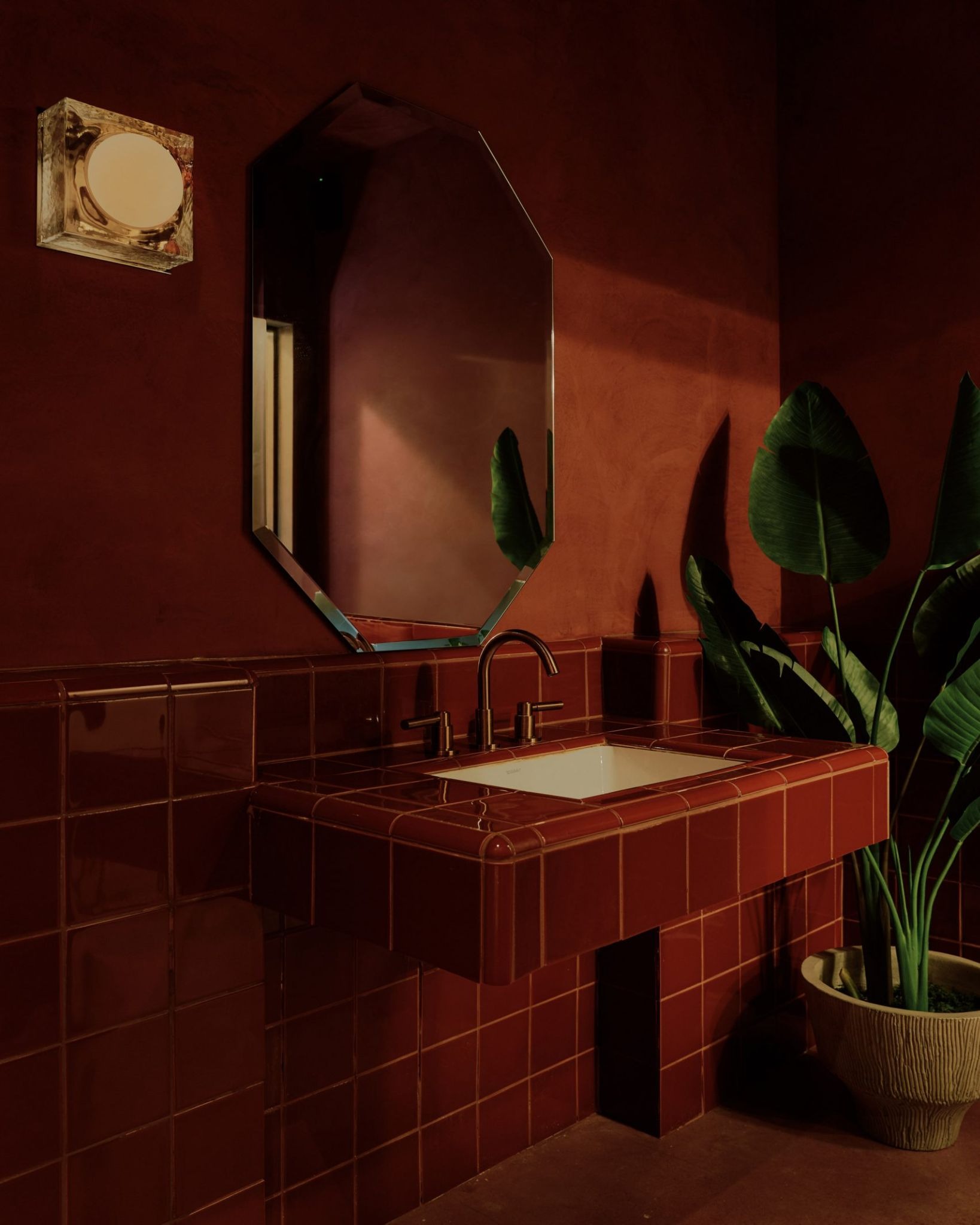 Uchiko Miami Beach: Islyn Studio Crafts a Tactile Journey Through Japanese Atmosphere