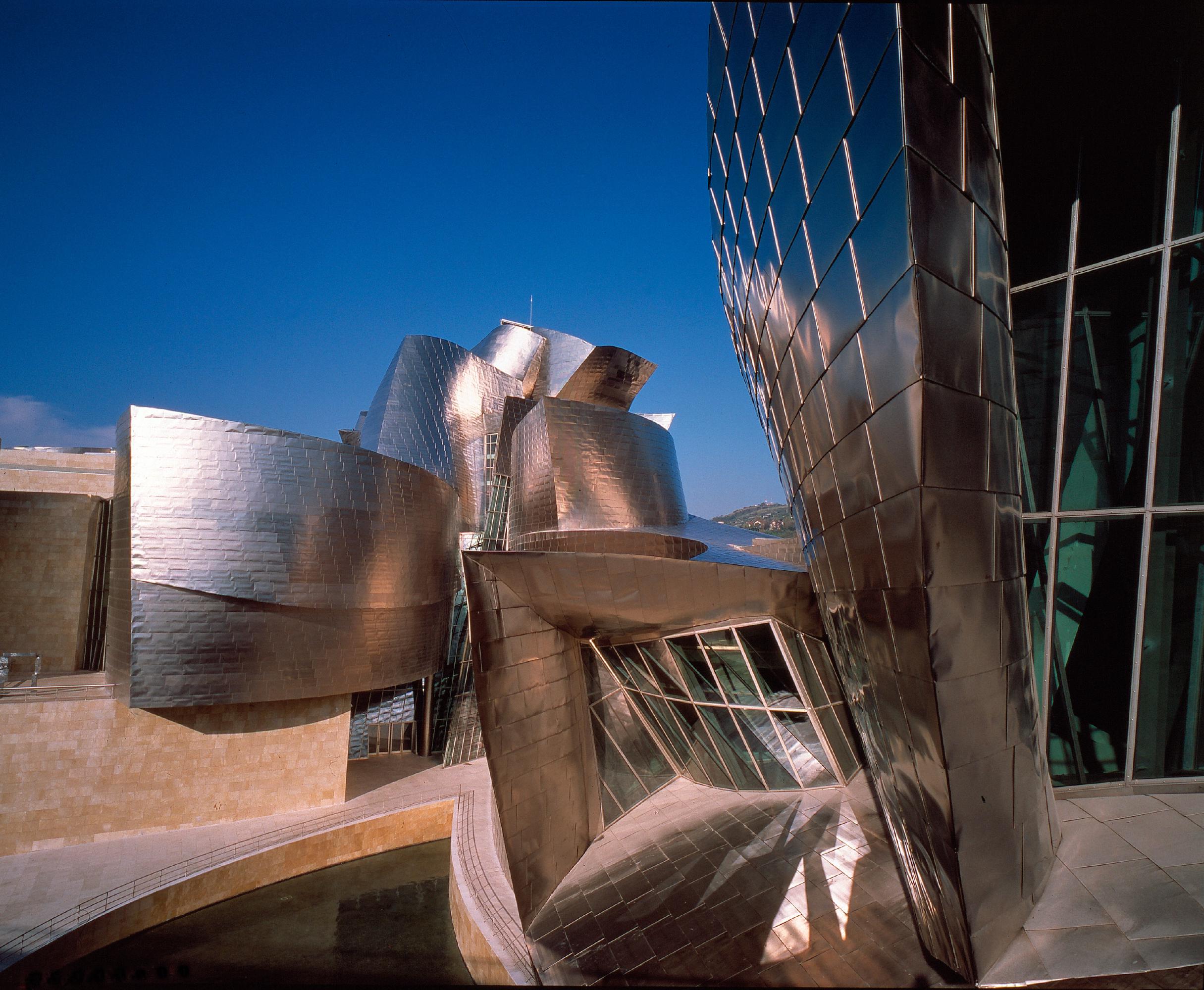Guggenheim Bilbao: When One Building Changes A City’s Global Image