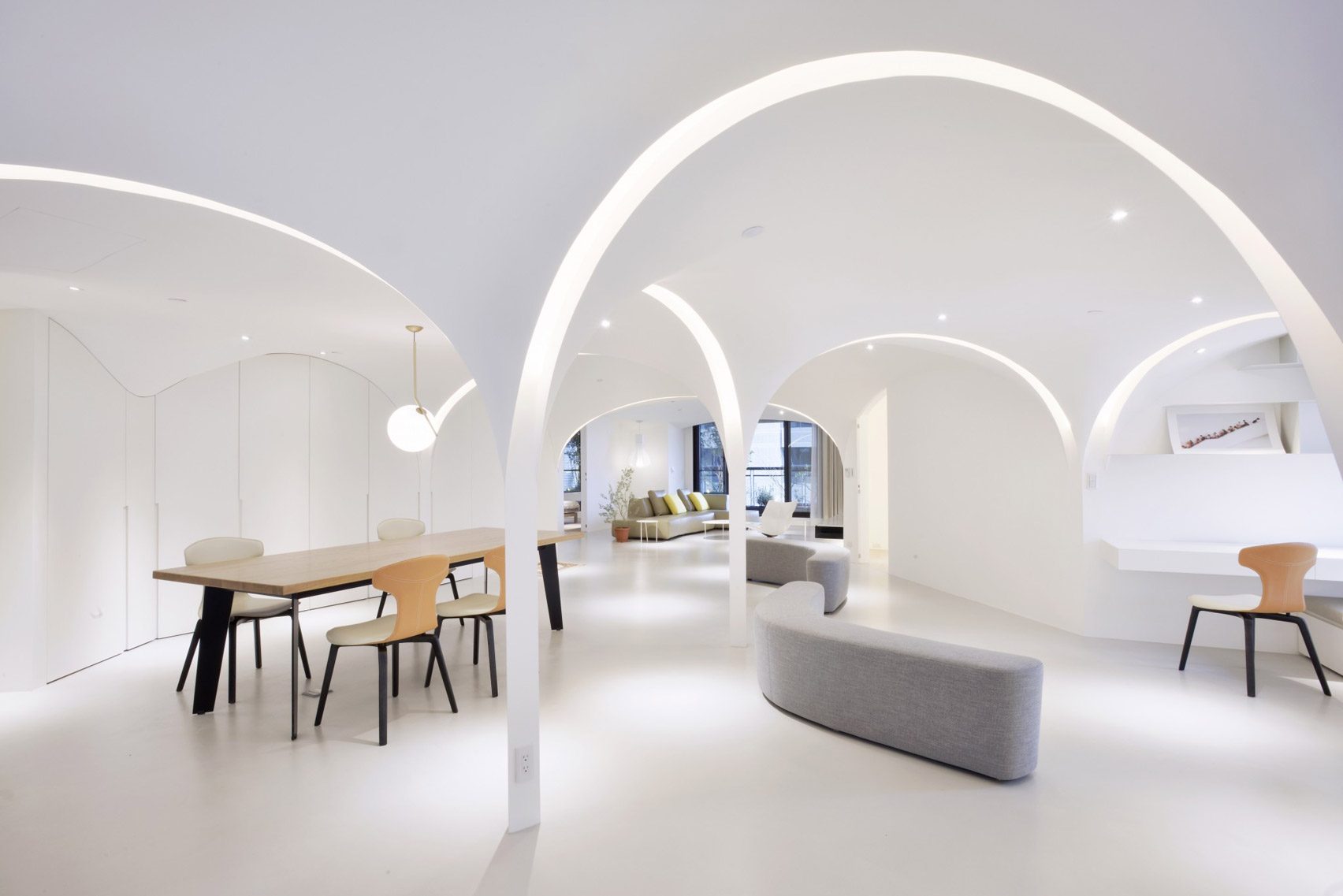 Top Picks - 7 Dome-ceiling Houses That Redefine Architectural Space