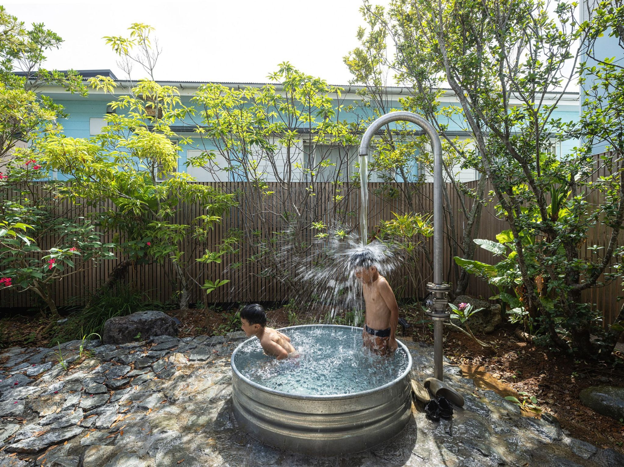 Beneath The Great Eaves: Sakai Architects Reclaims The Subtropical Vernacular In Amami Ōshima