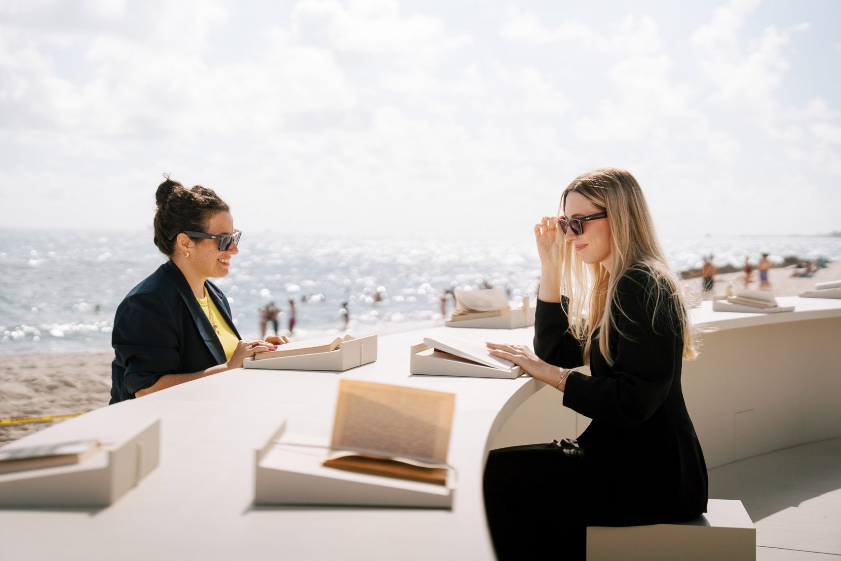 The Library of Us: Es Devlin Turns Human Voices into an Immersive Architectural Landscape