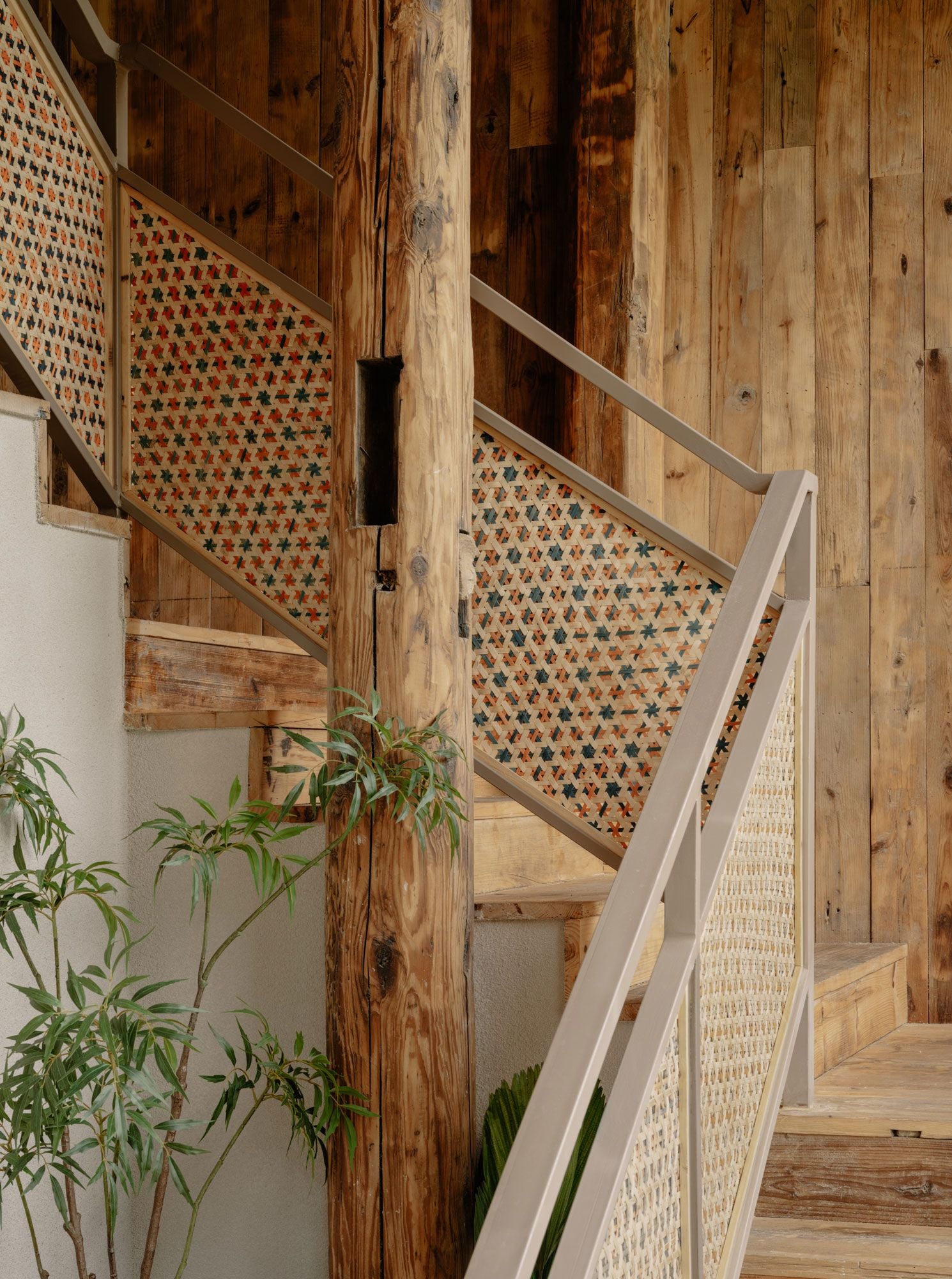 Where Mountains Meet Craft: Cloudhaus Hotel And The Art Of Quiet Hospitality