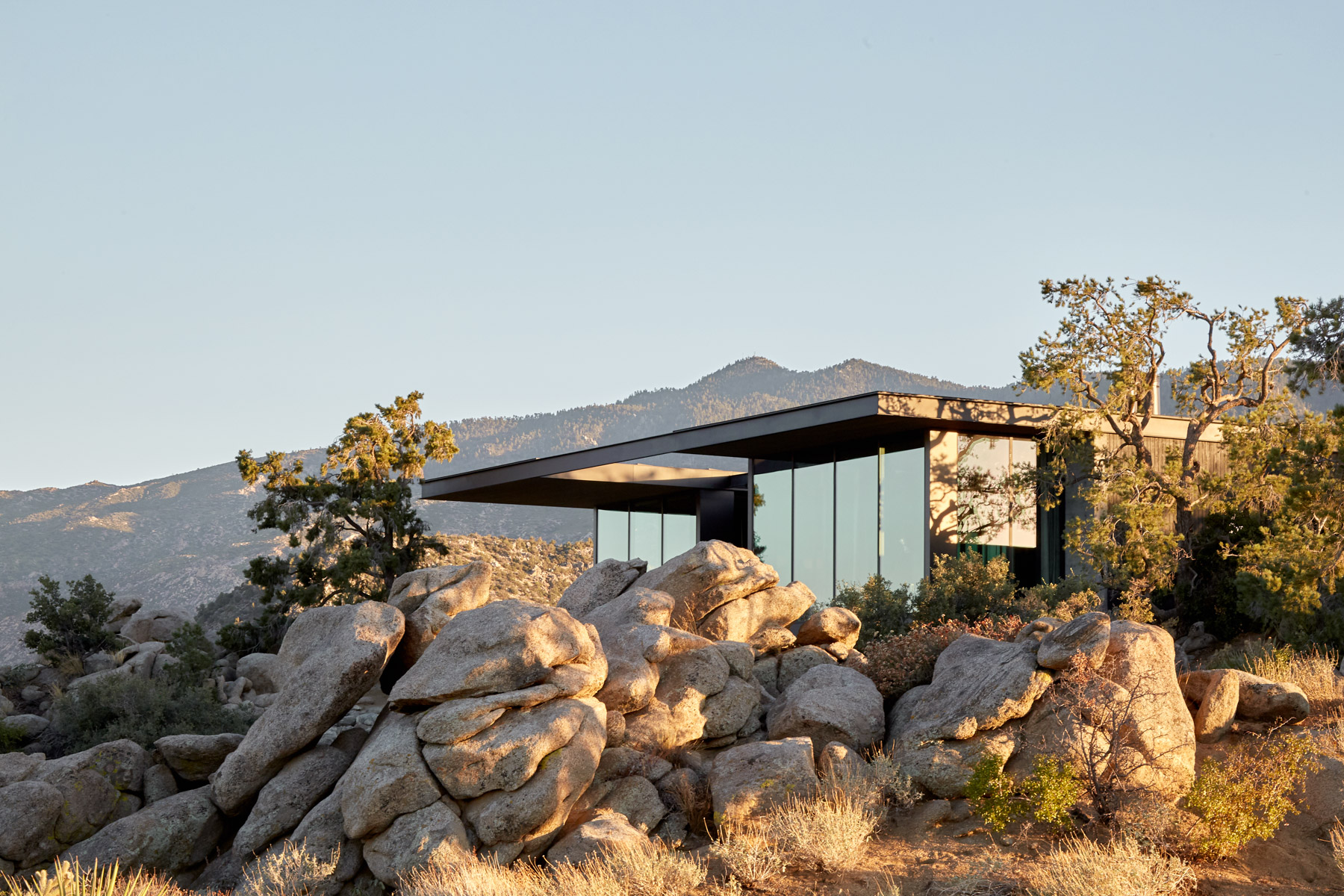 Living Among Stones And Sky: Inside Aidlin Darling Design’s High Desert Retreat