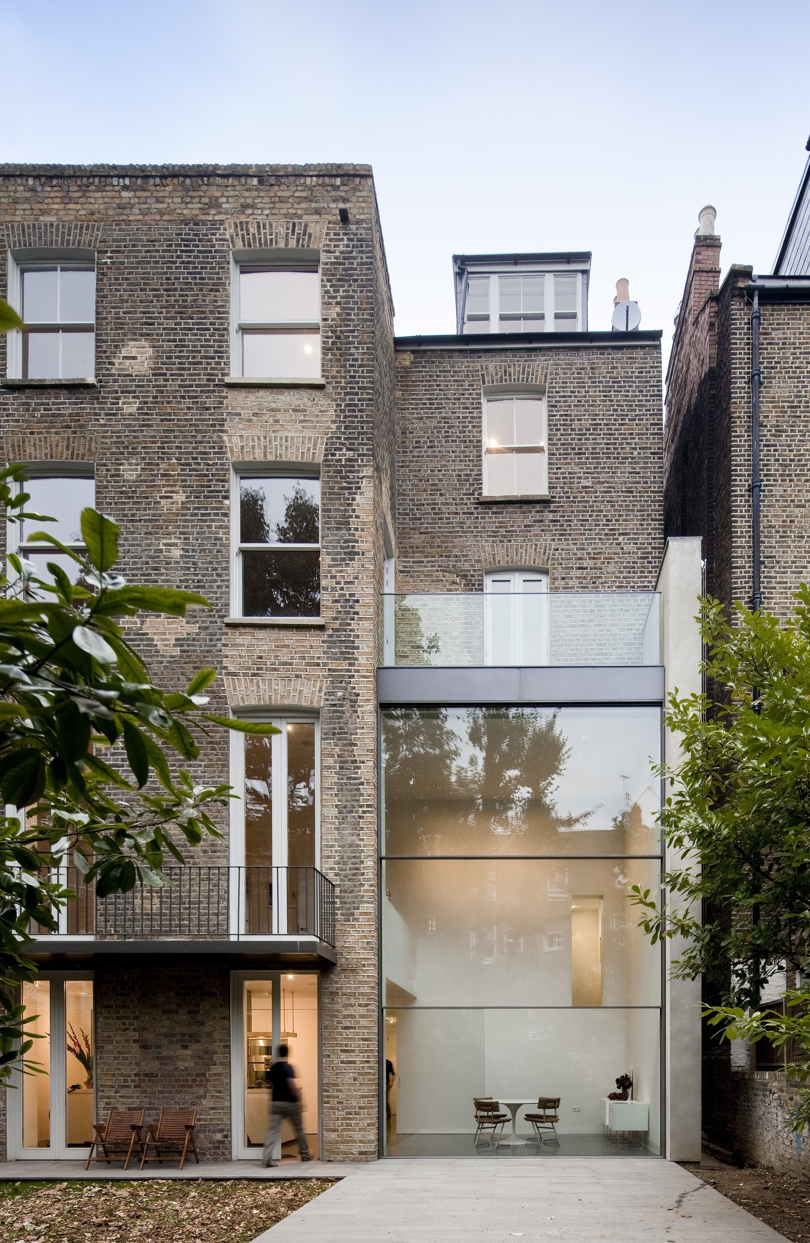 Top Picks - 9 Houses Where Windows Shape The Architecture