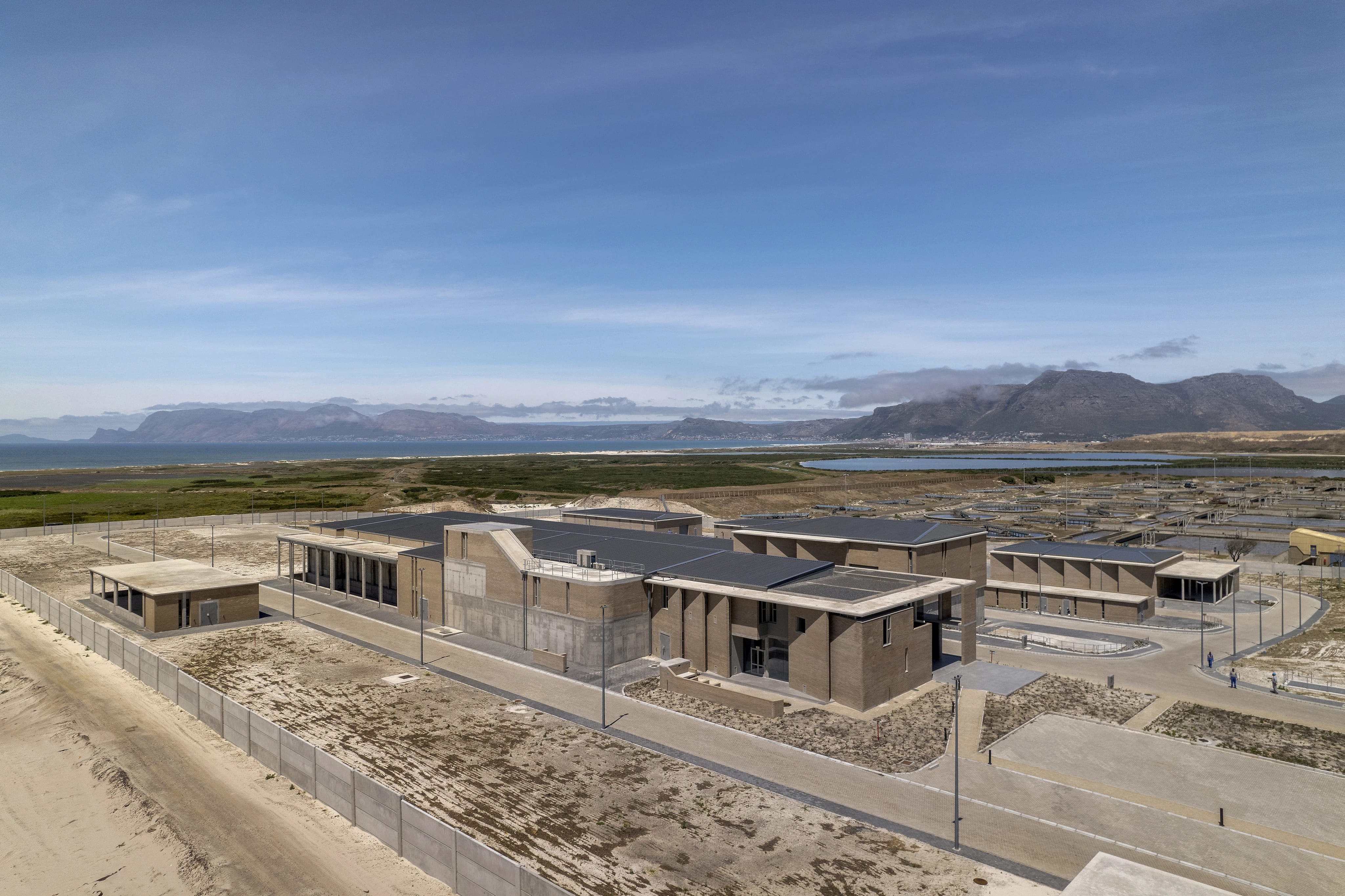 Flow and Form: SALT Architects’ Design for Cape Town’s Water Security