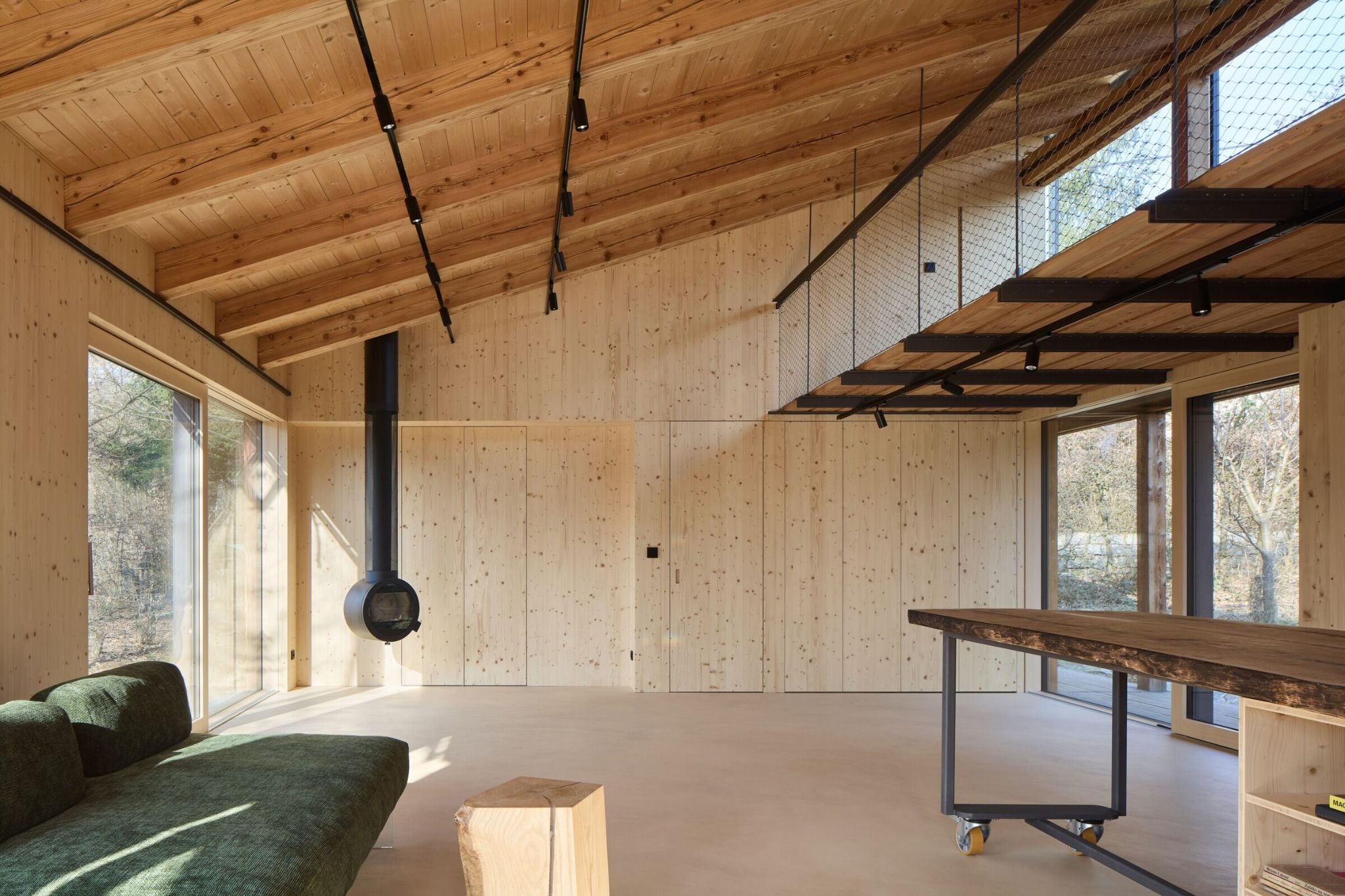 Medník House by päivity architekti: Natural Light, Craft and Contours in Czech Landscape