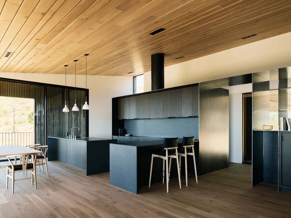 Faulkner Architects Armor a Healdsburg Retreat in Concrete and Corten