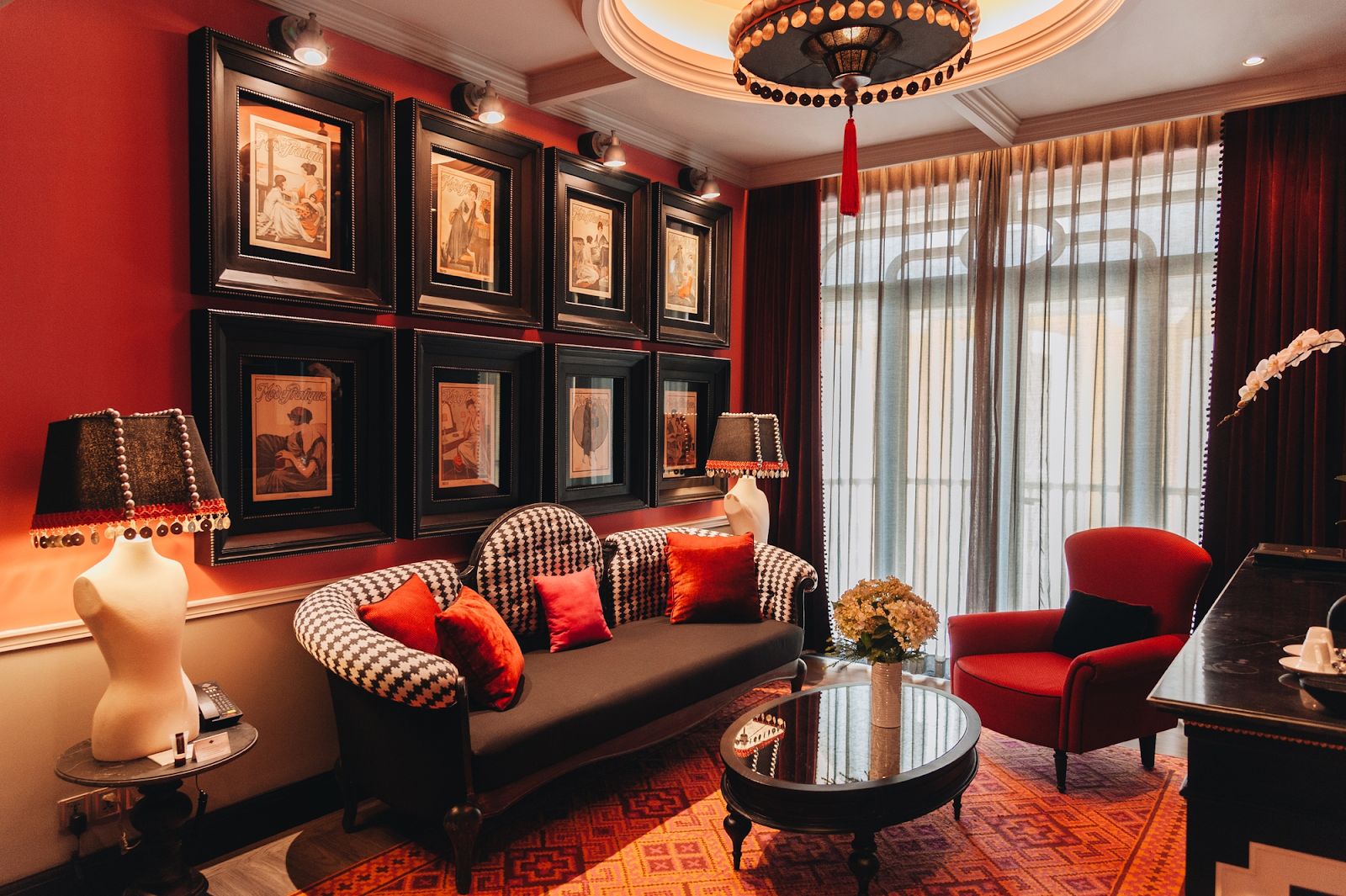 Haute Couture Hospitality: The New "Dress Code" of Luxury Hospitality