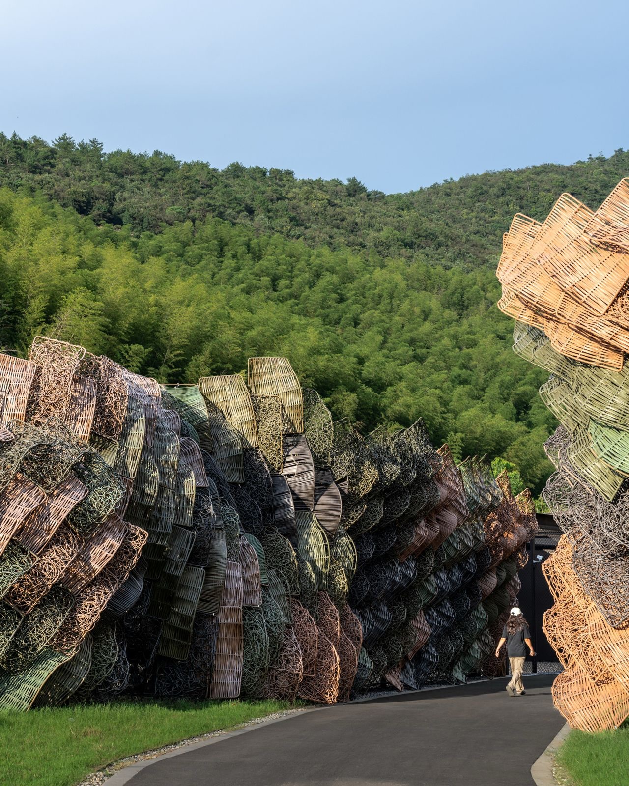 Where Birds And Humans Take the Stage: A New Kind Of Open-air Theater In China