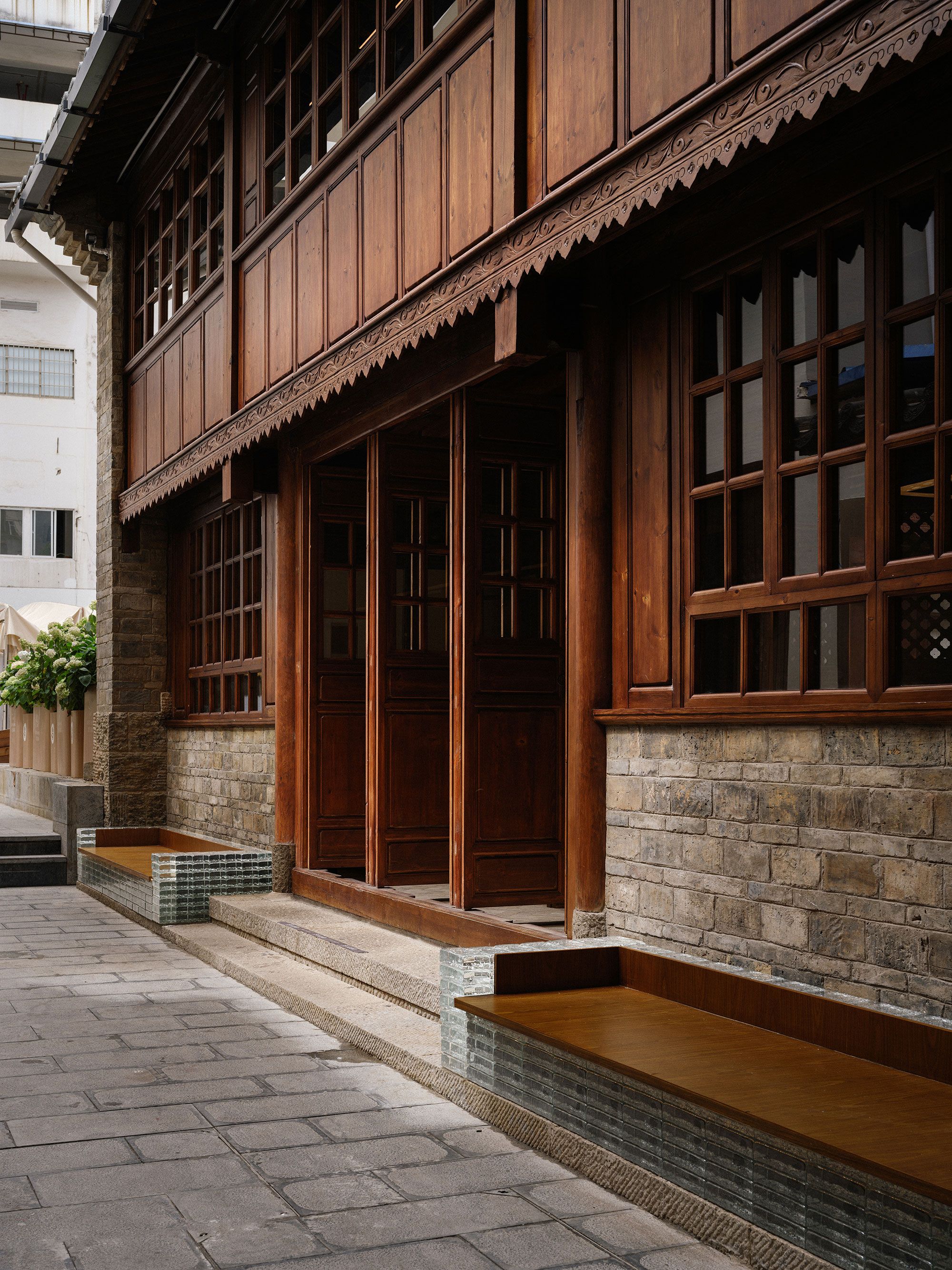 Reviving Time: How A 1920s Kunming Courtyard Became A Modern Café & Wine Bar