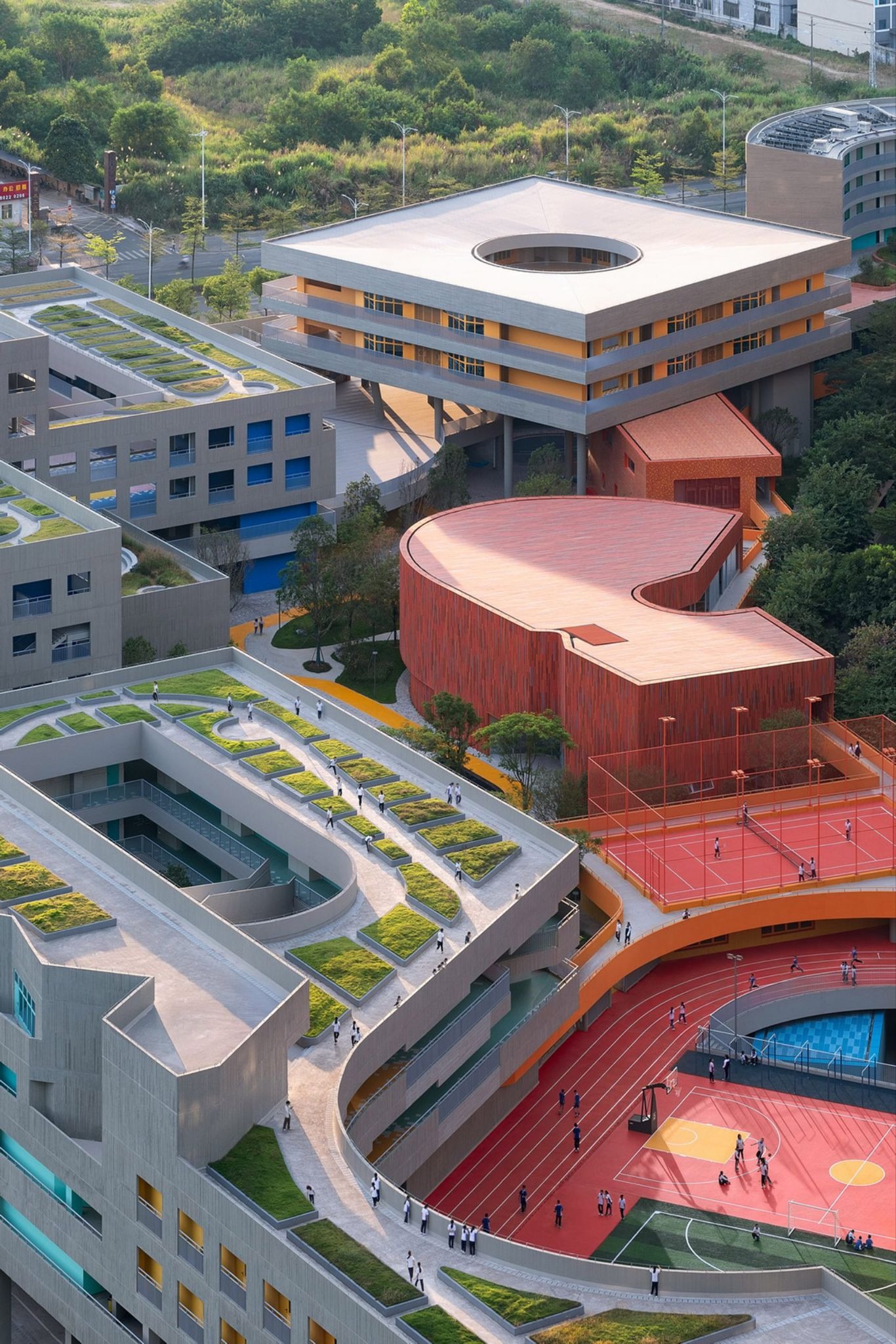 The Dual Pulse: Urbanus Shenzhen Resurrects the Hakka Spirit in Longgang