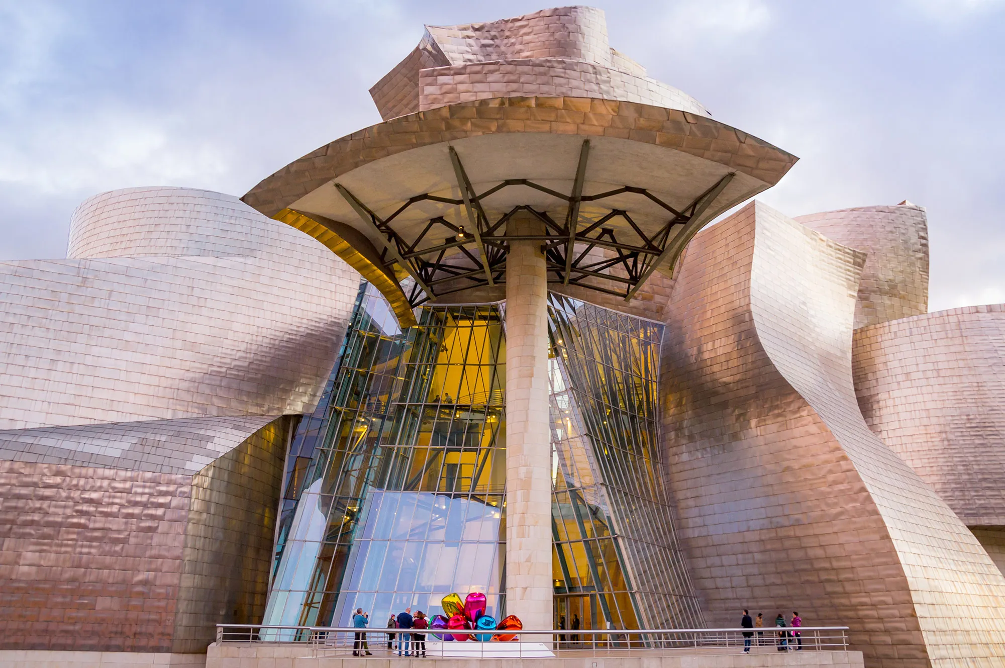 Top 8 Museums Where Architecture Shapes The Visitor Journey