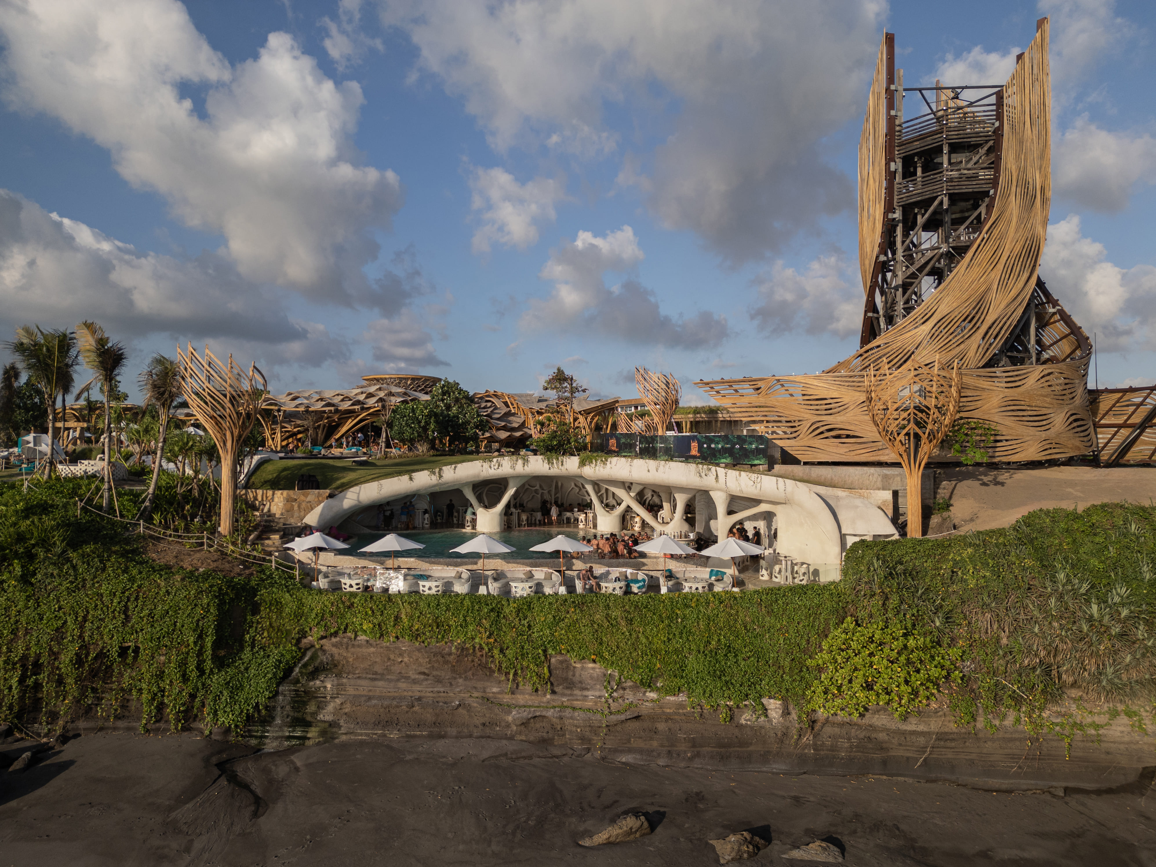 Luna Beach Club: A Vortex Above, A Cave Below