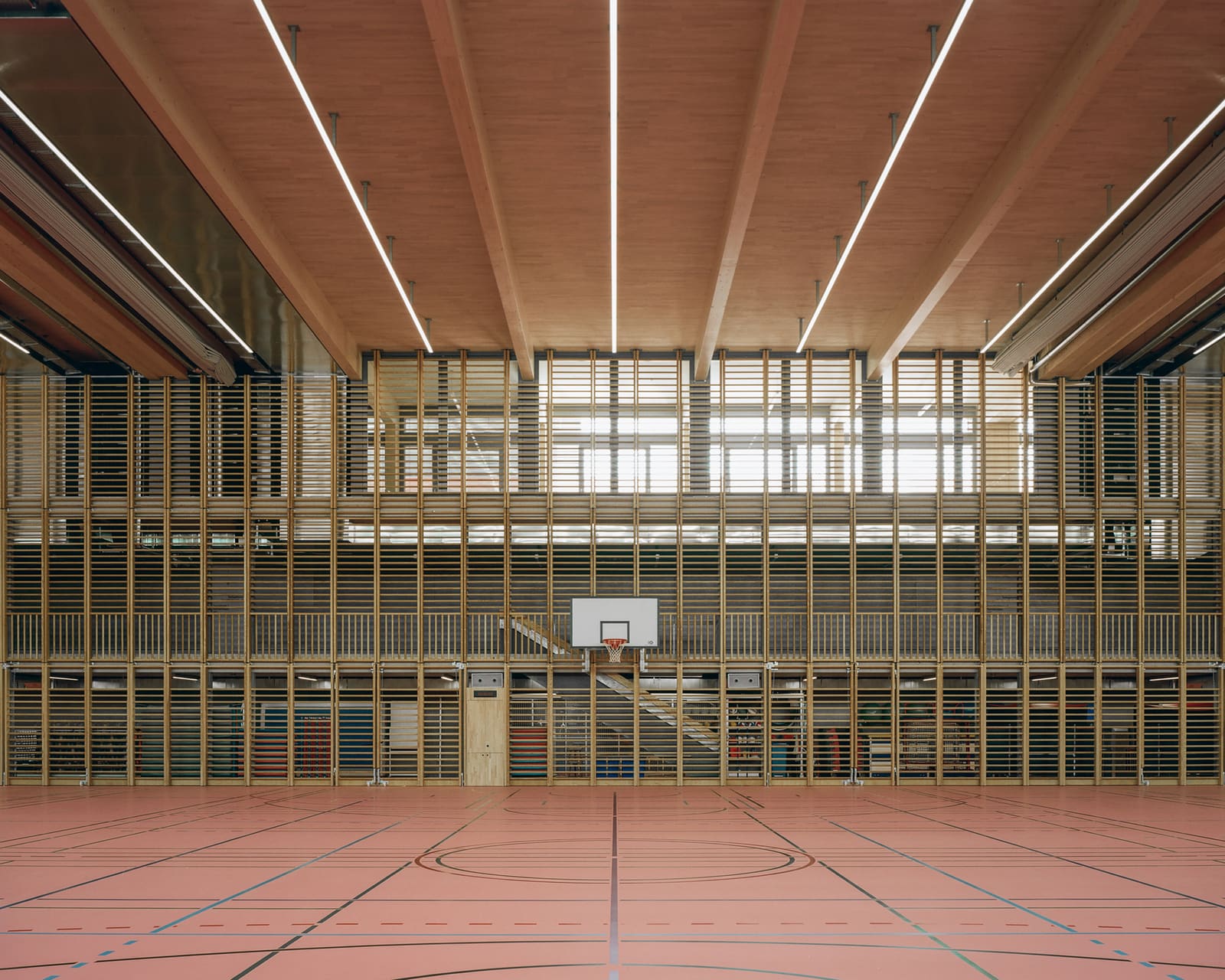 How a Swiss Primary School Redefines Campus Architecture Through Orthogonal Clarity
