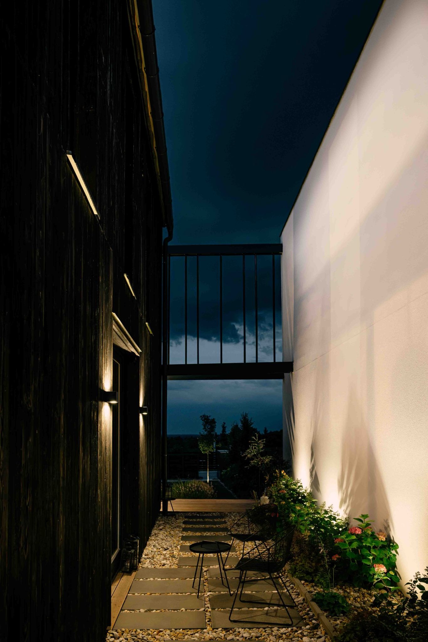 Equinox Builds Emília House as a Meditation on Timber, Light, and Hungarian Restraint