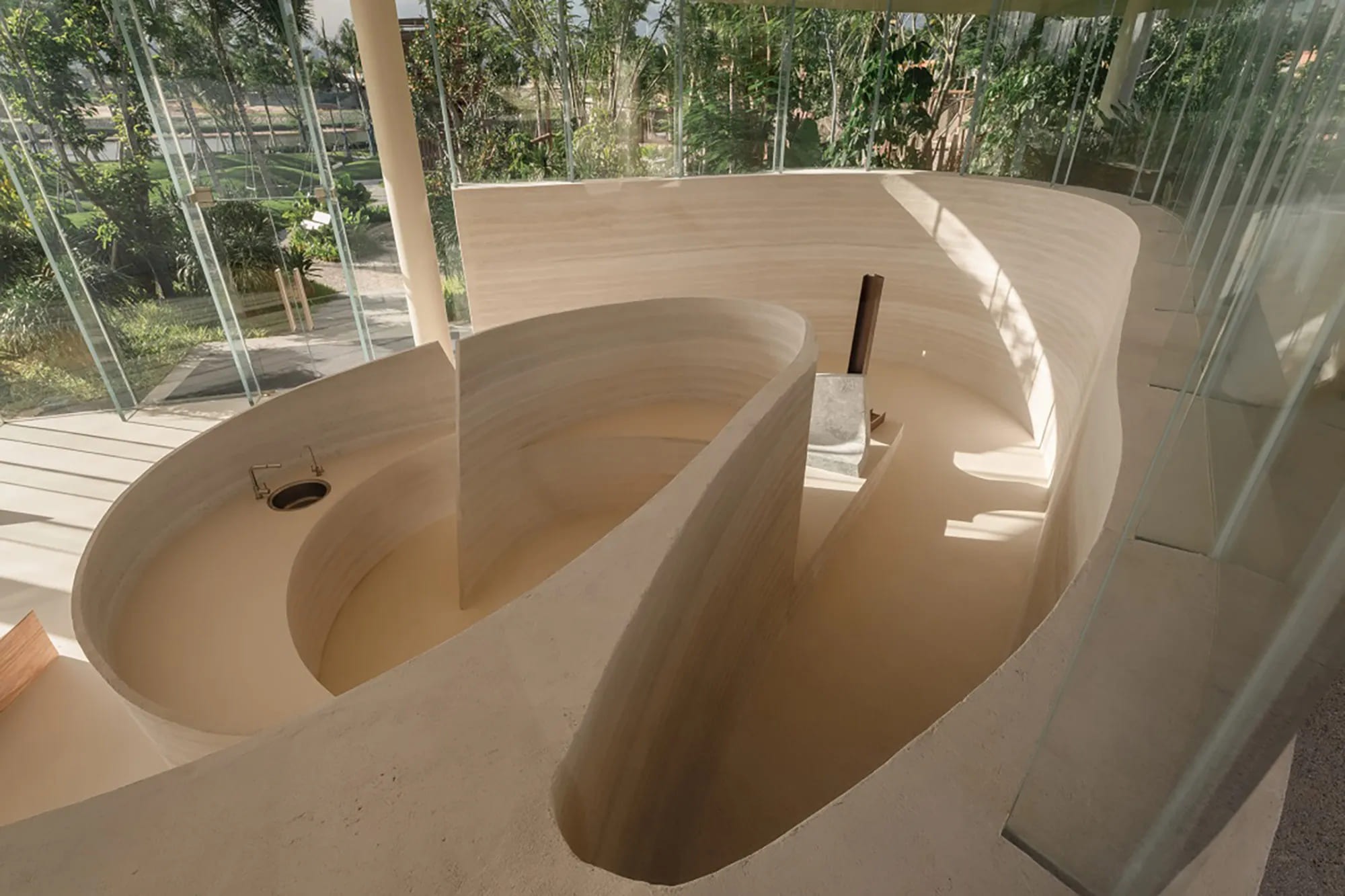 The Horizontal Ghost: E PLUS DESIGN Blurs the Waterline at Haitang River