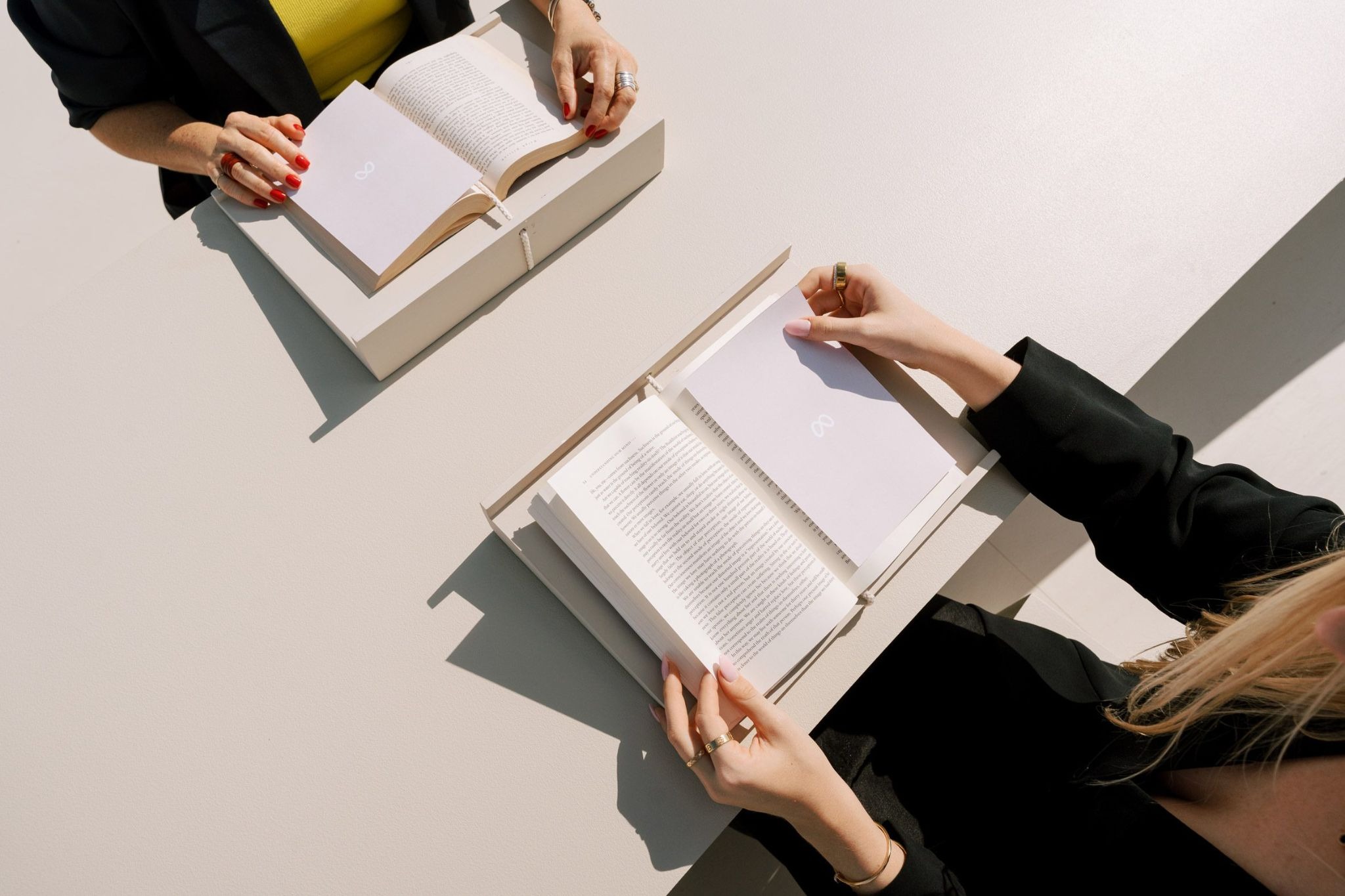 The Library of Us: Es Devlin Turns Human Voices into an Immersive Architectural Landscape