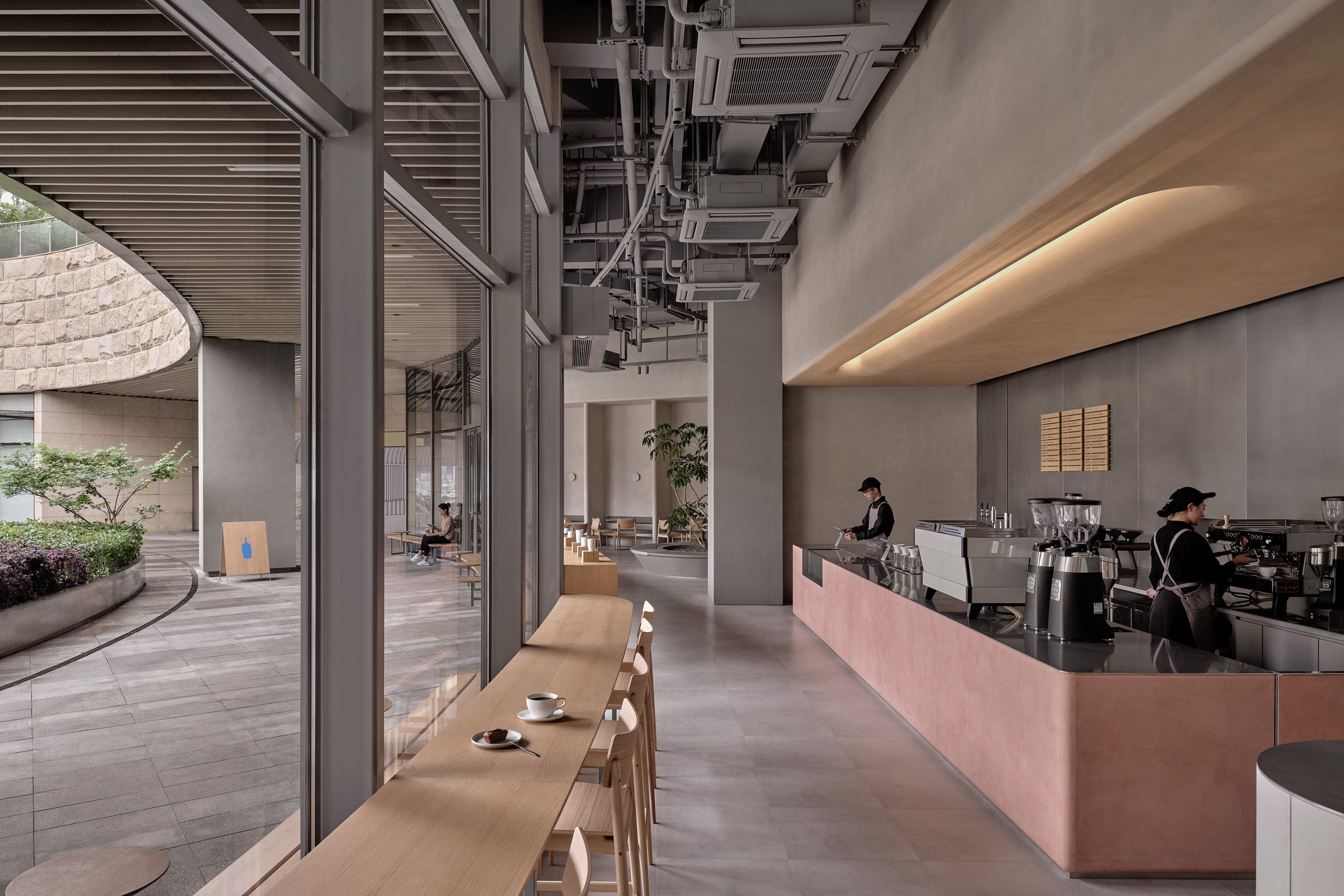 Designing Calm In The City: How Blue Bottle Cafés Create Micro-sanctuaries In Urban Environments