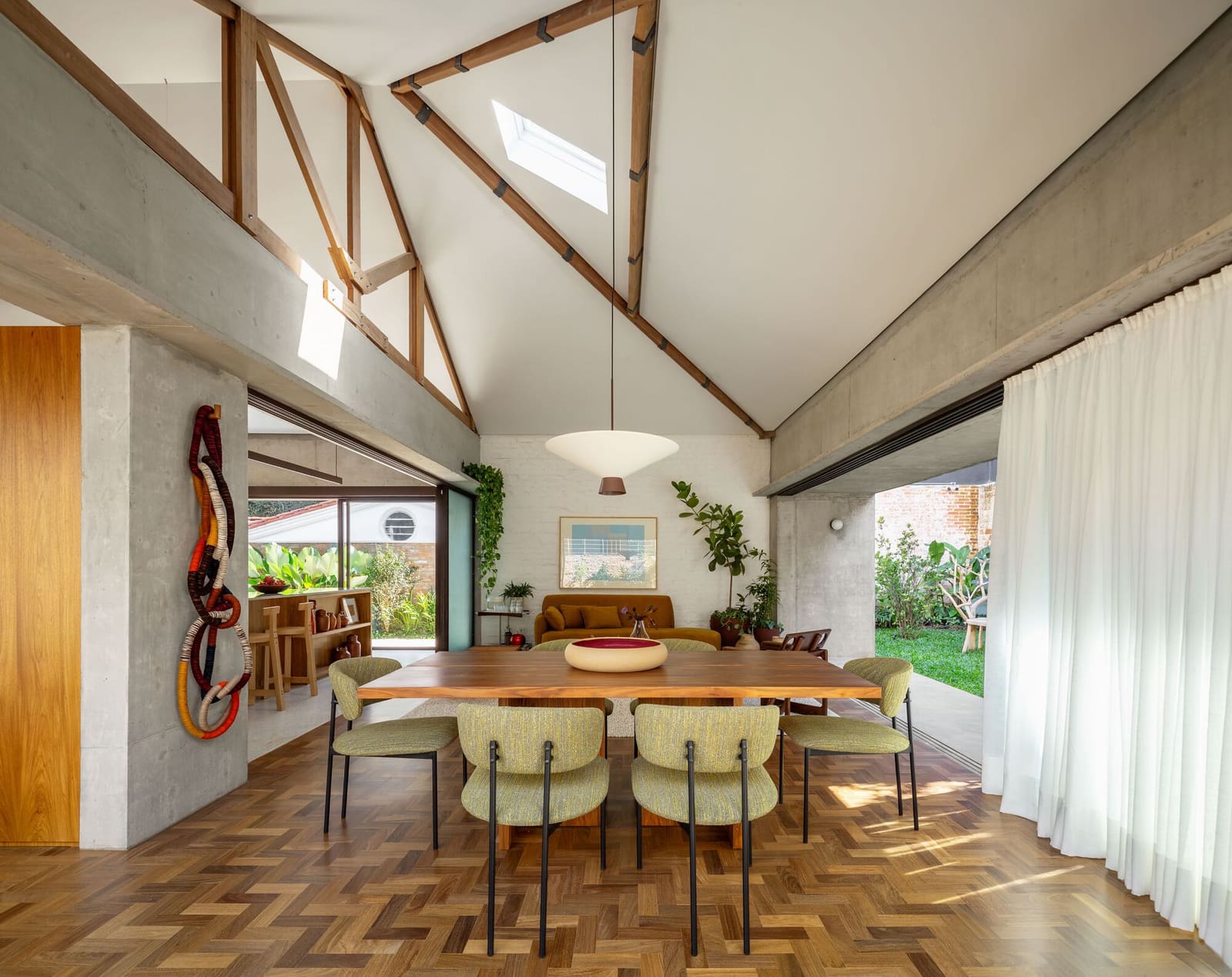 When Layered History Meets Open Living: A 1938 São Paulo Home Reimagined