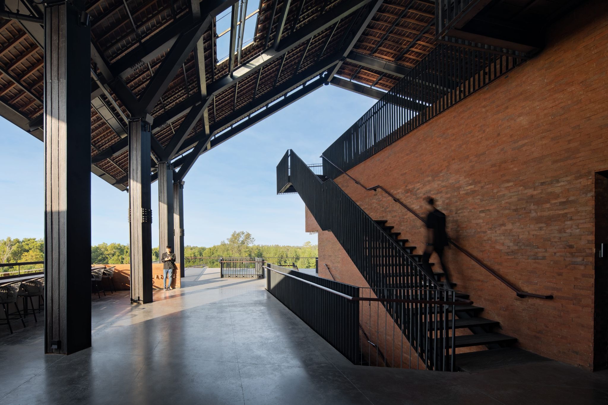 SHAU’s Spiraling Bamboo Roof for the UID Campus Redefines Earthen Architecture