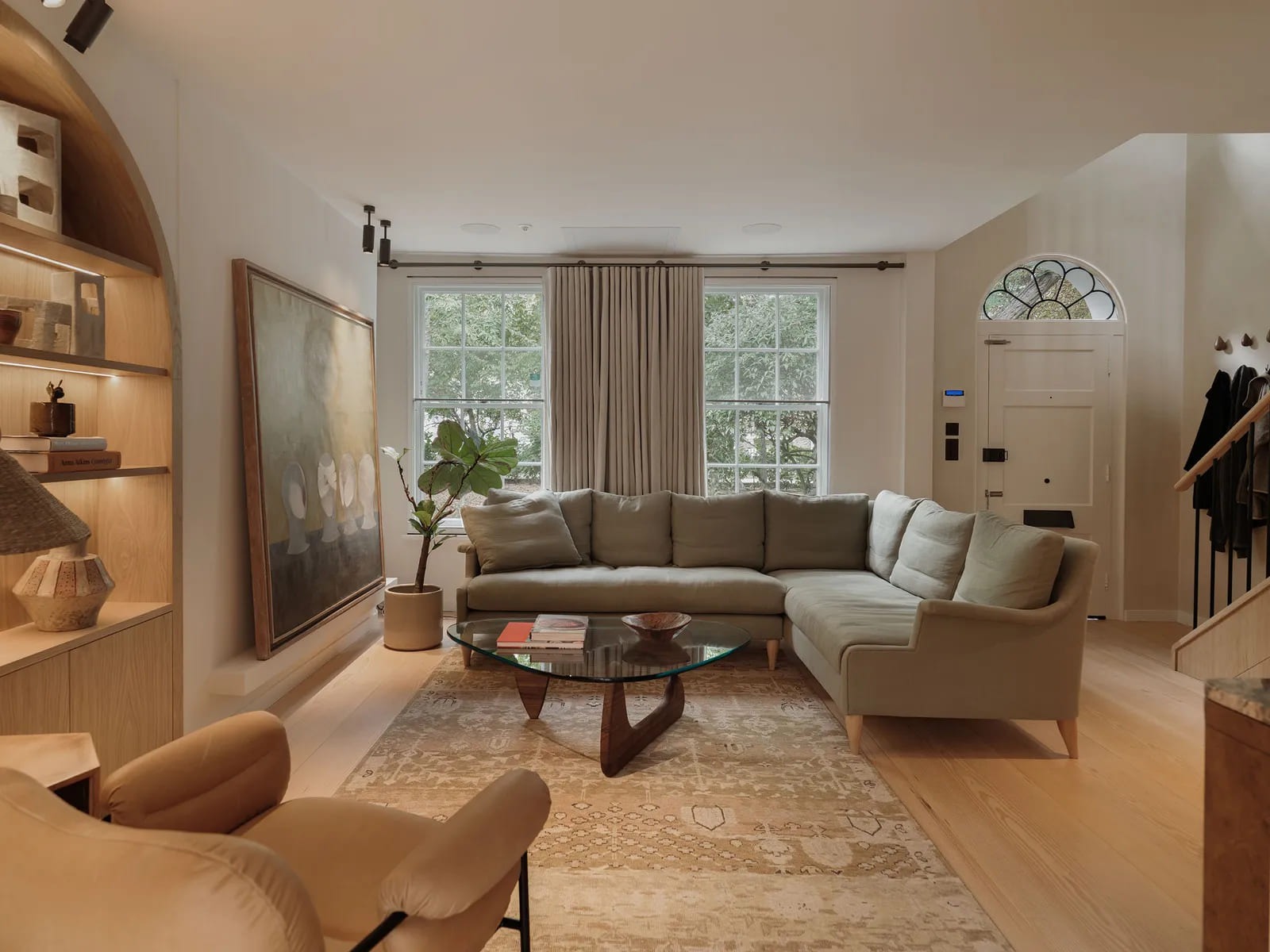 Lithic Silence: Architecture for London Carves a Low-Carbon Sanctuary in Islington