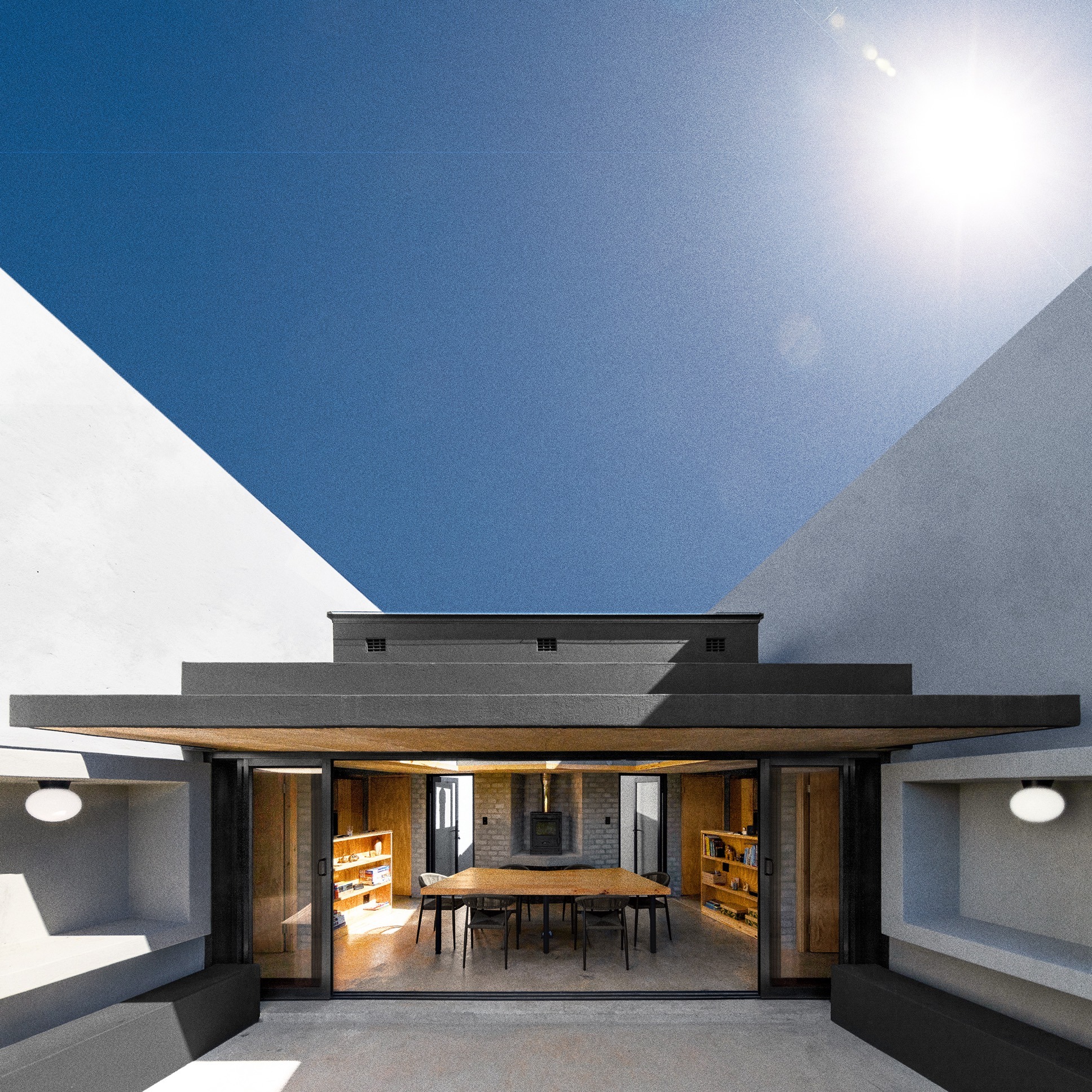 Architectural Zen: Frankie Pappas' Compact Command on the Outeniqua Slope