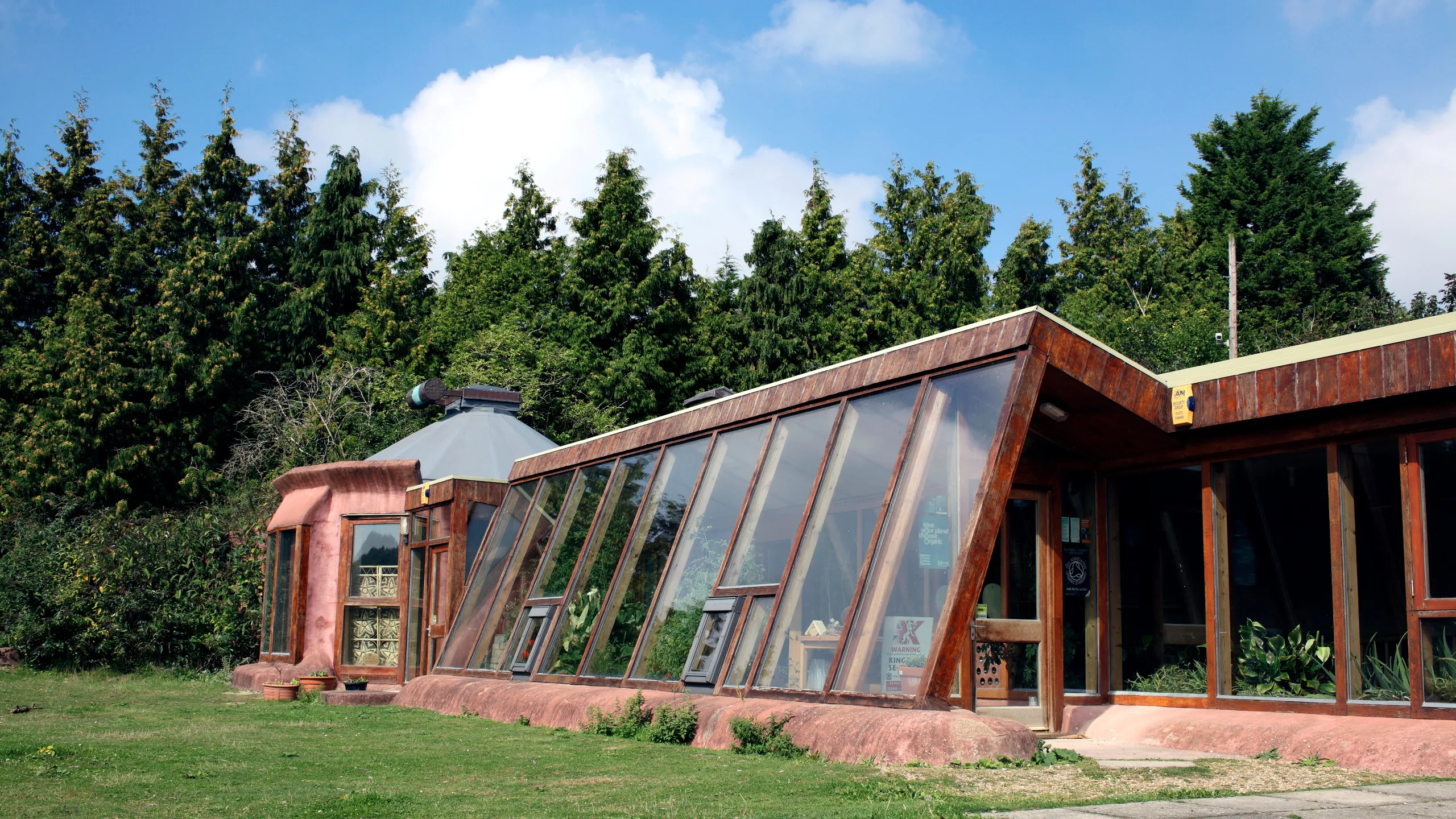 From Waste To Wonder: Circular Construction Systems In Practice