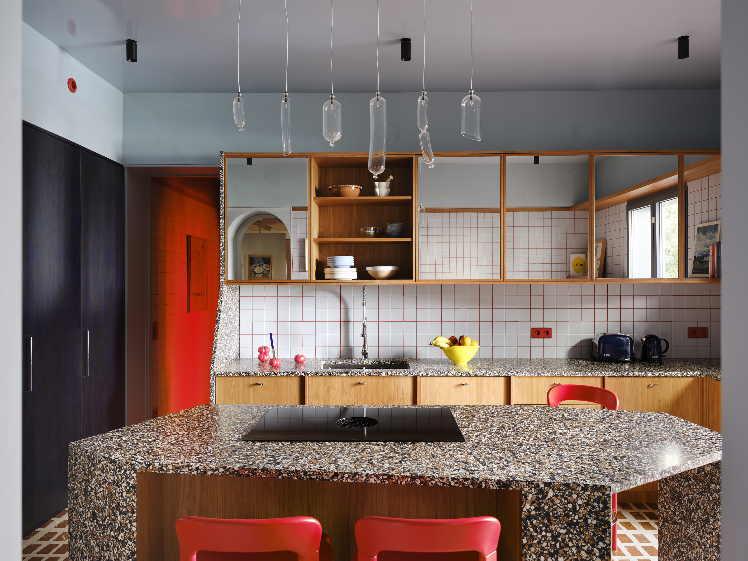 Quiet Geometry, Living Warmth: Inside PDLL70’s Refined Domestic Landscape