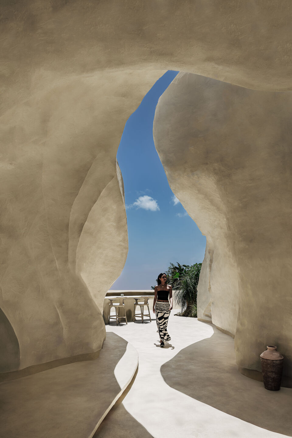 Where The Coast Becomes Architecture: Inside Esca Playa’s Sculpted Beachfront Design