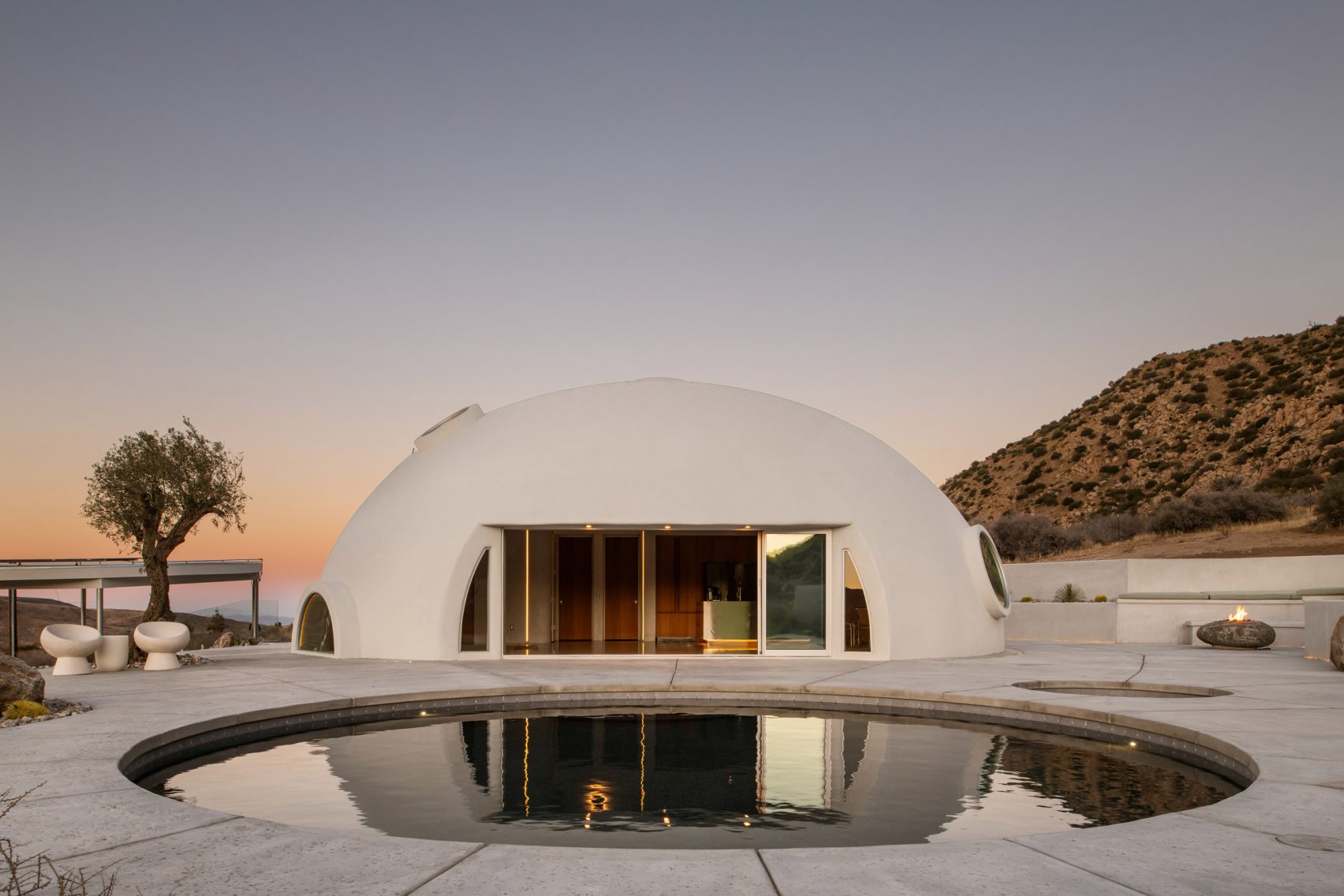 Top Picks - 7 Dome-ceiling Houses That Redefine Architectural Space