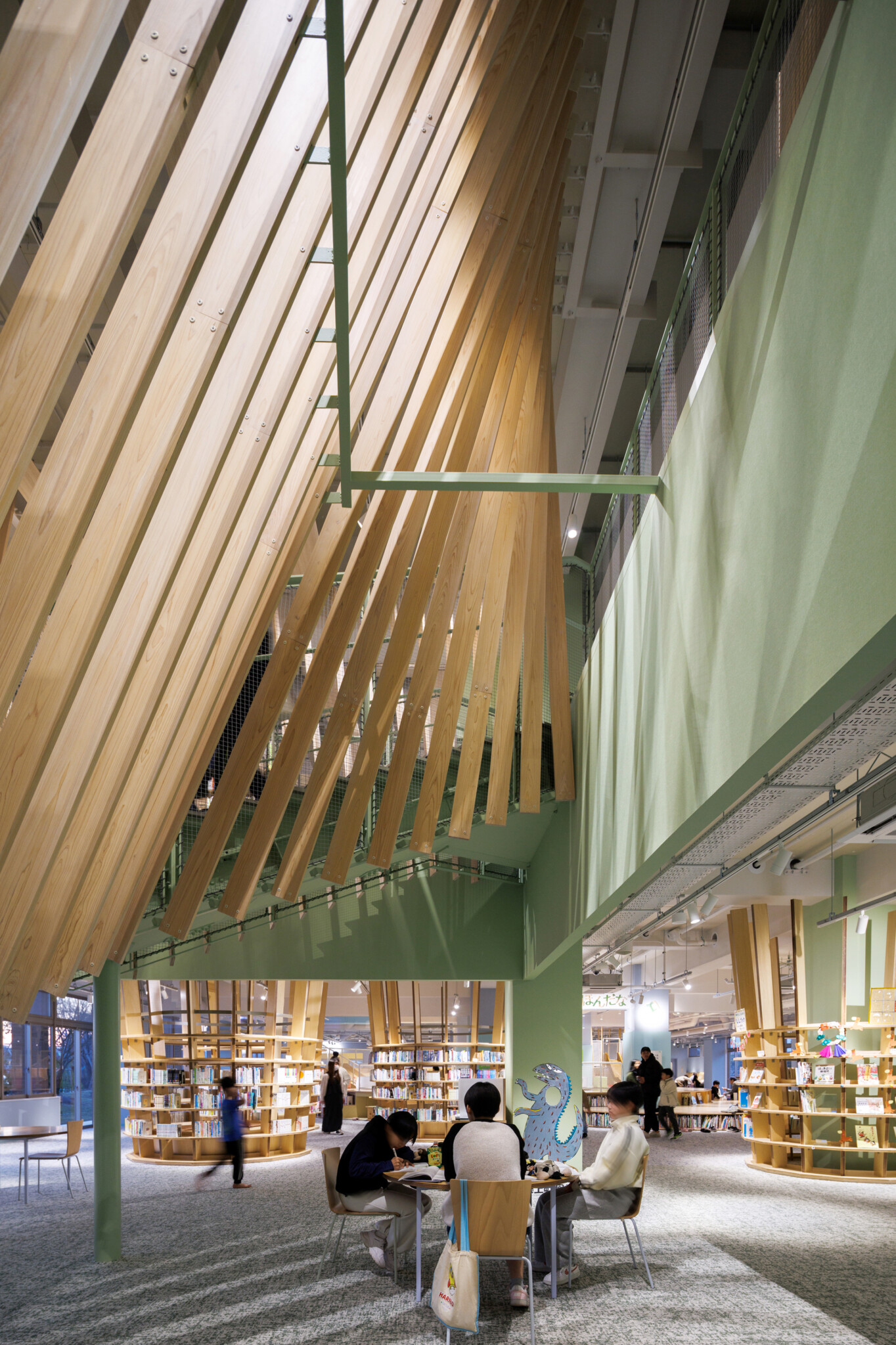 A Forest Of Light And Memory: Kengo Kuma’s Timber Library In Chikujō