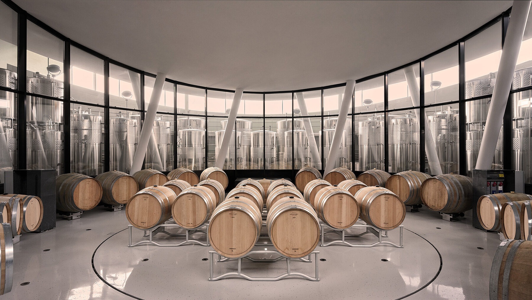 Sauska Tokaj: BORD’s Monumental Lens-Winery Floats Above Hungary’s Vineyards