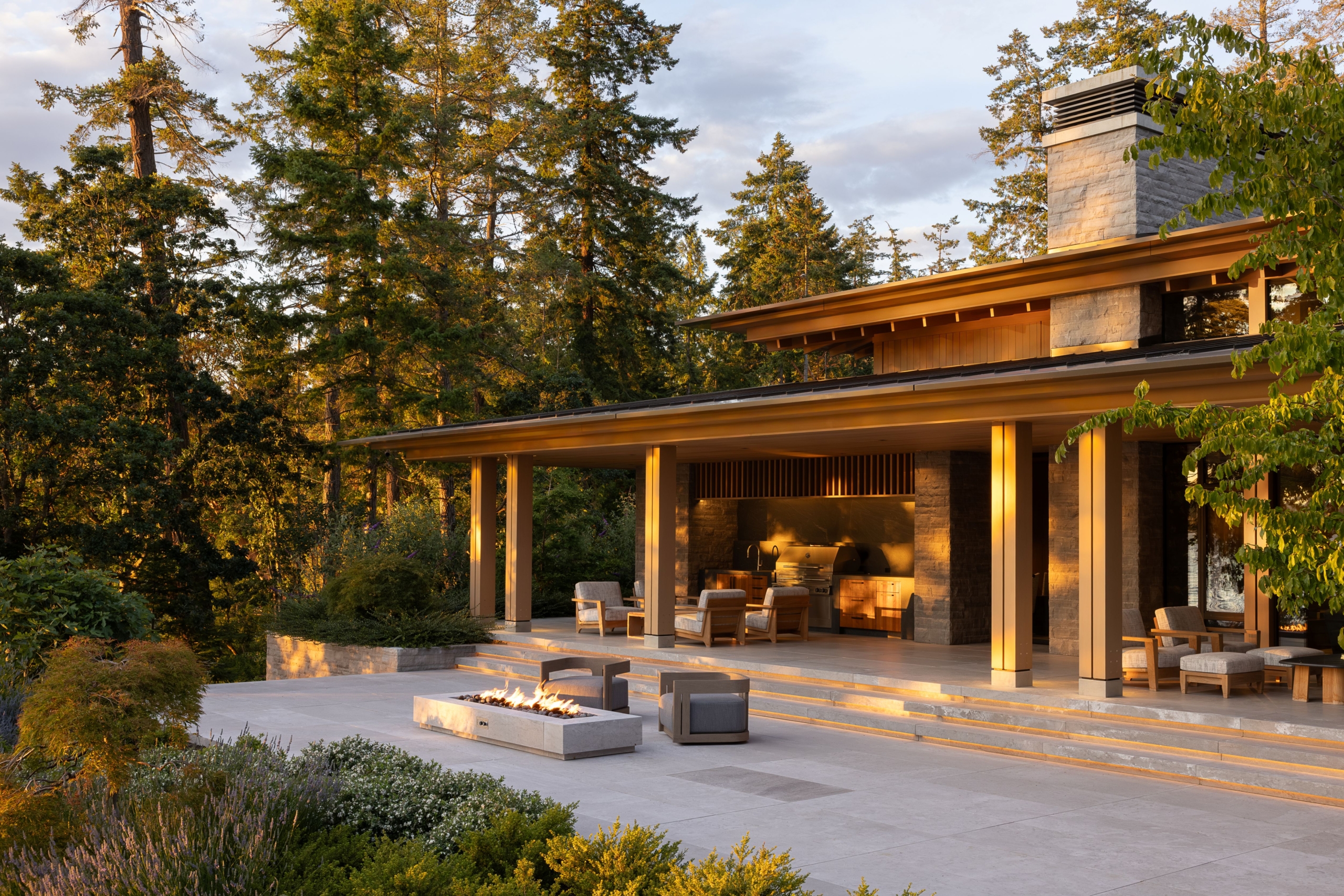 Garden House and the Art of Living Within the Landscape