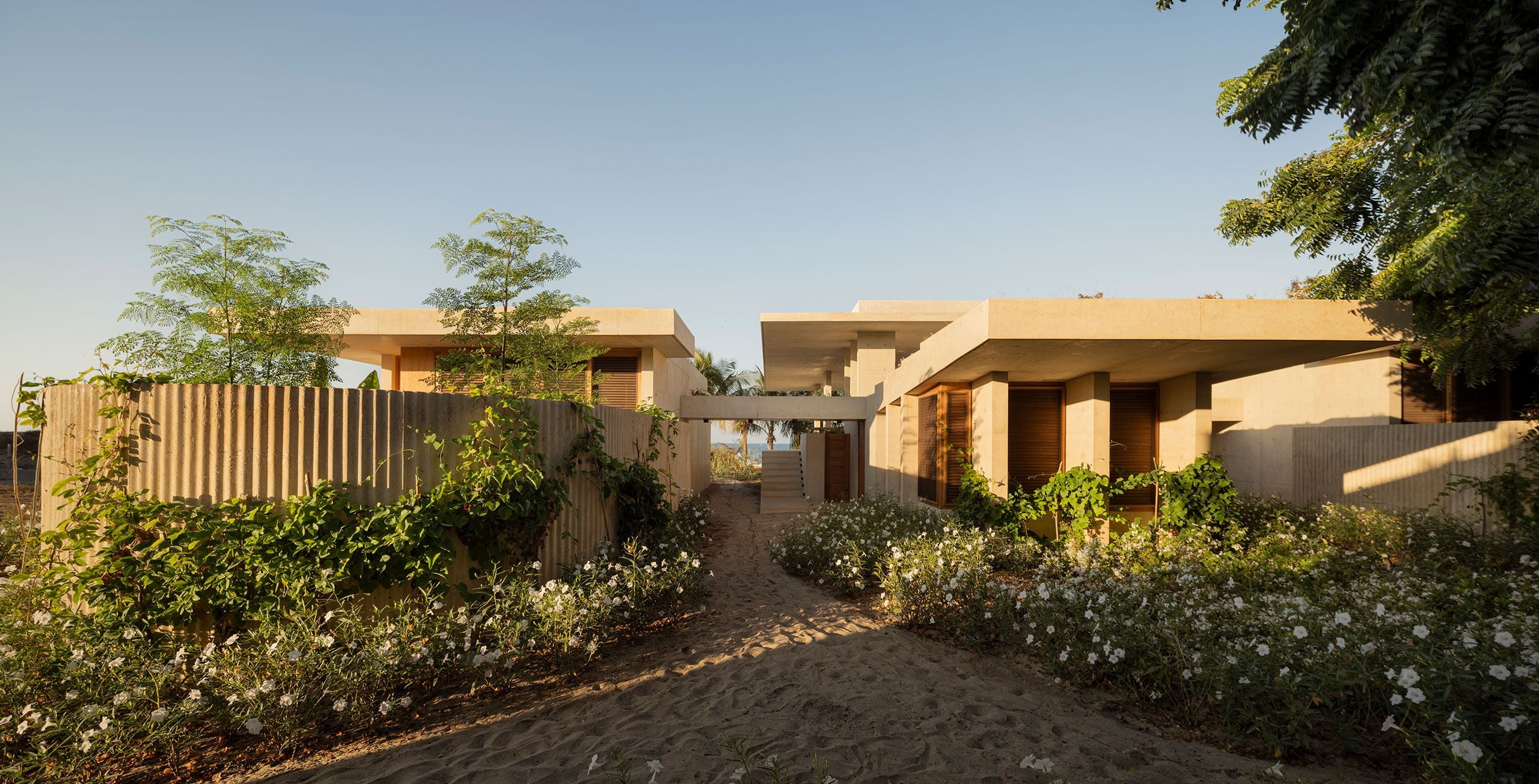 Casa Ohana: A Harmonious Coastal Sanctuary By VERTEBRAL In Puerto Escondido