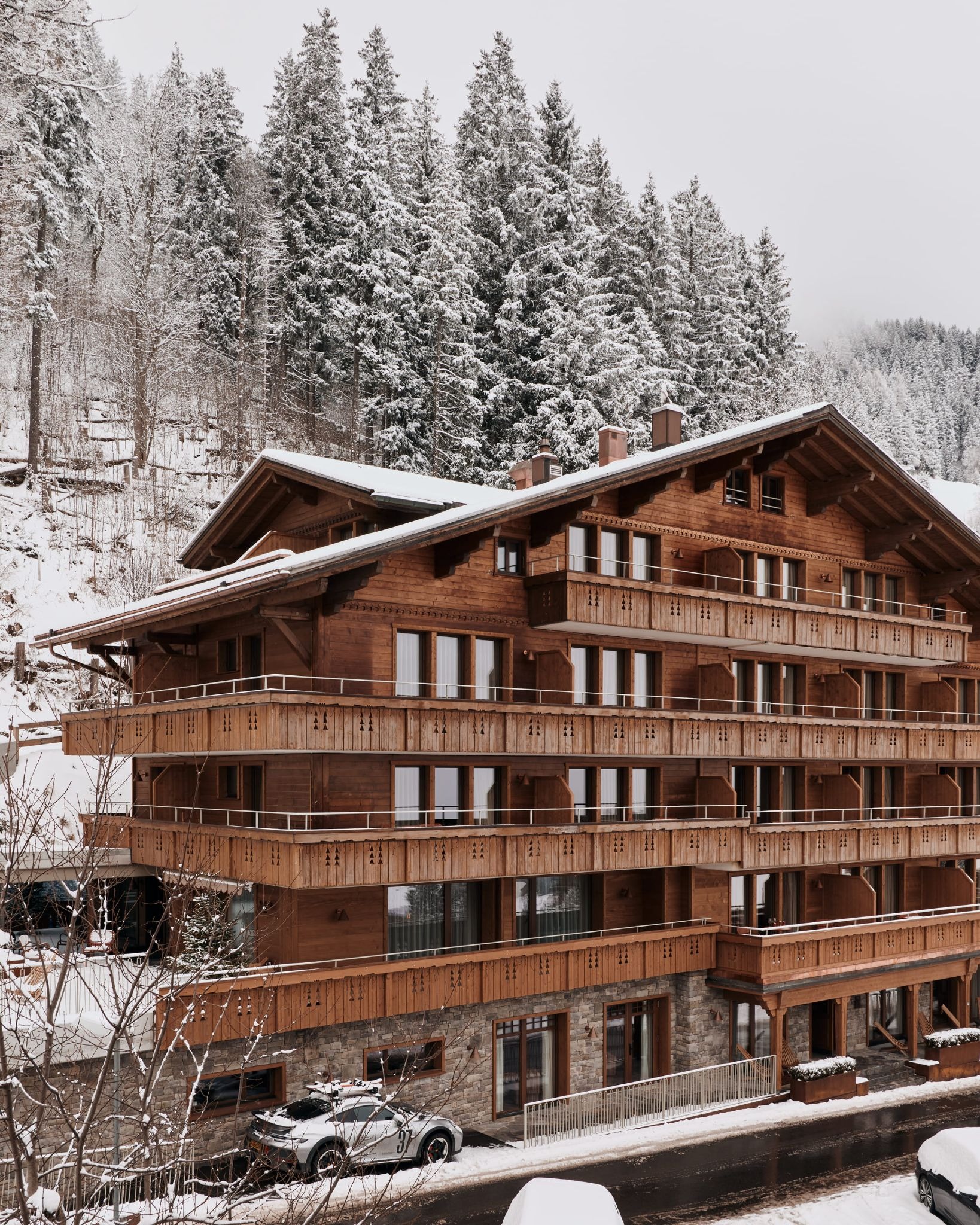 Quiet Luxury in the Alps: Nicemakers Revives a Midcentury Crown Jewel in Adelboden