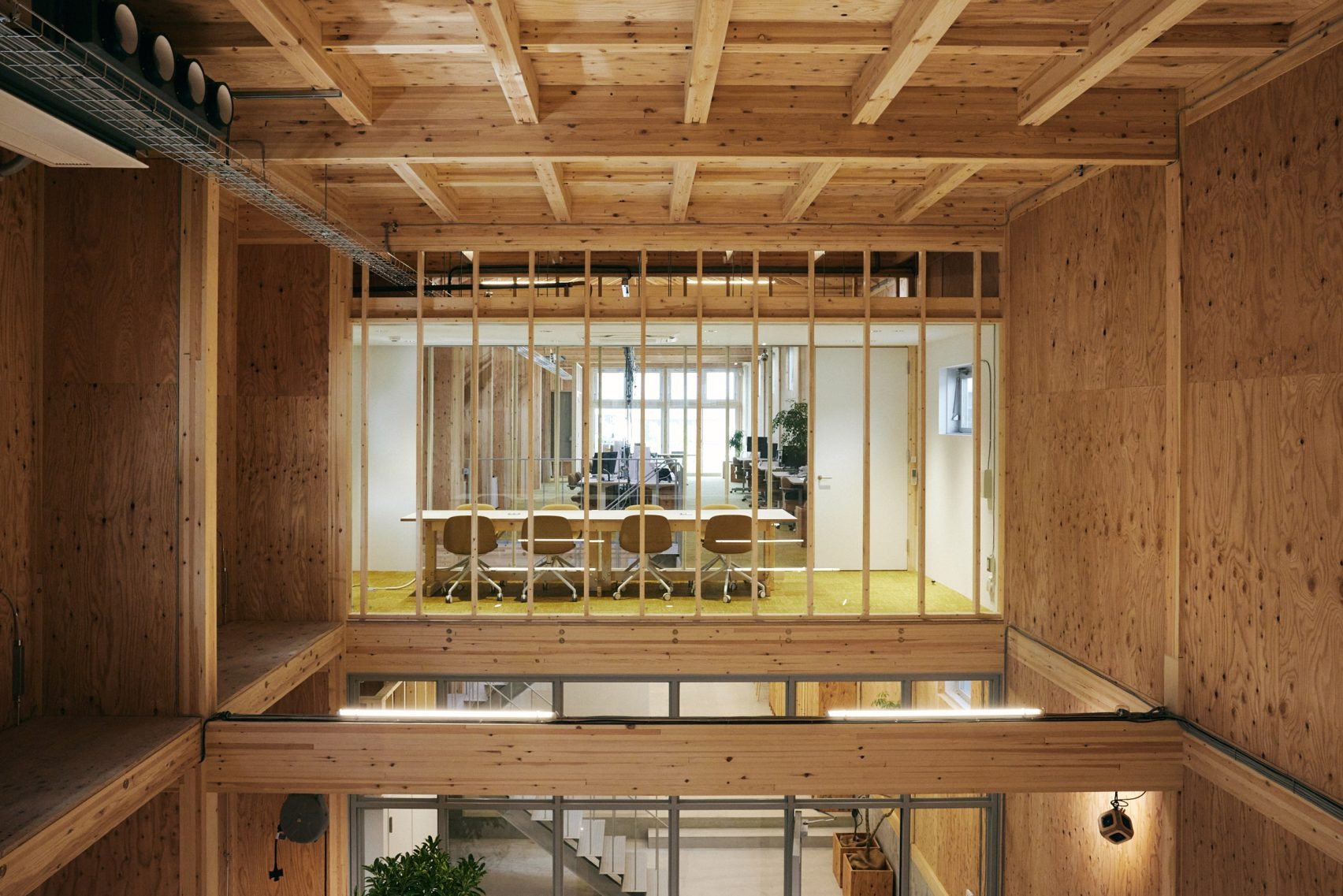 The Poetry of the Ordinary: Schemata Architects Wraps a Rice Dealer in Industrial Elegance