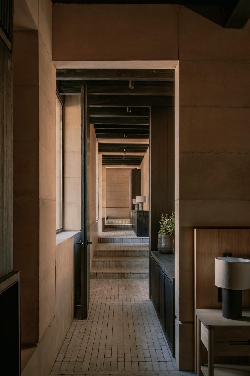Calm Architecture in the Pines: The Subtle Beauty of Casa el Espino