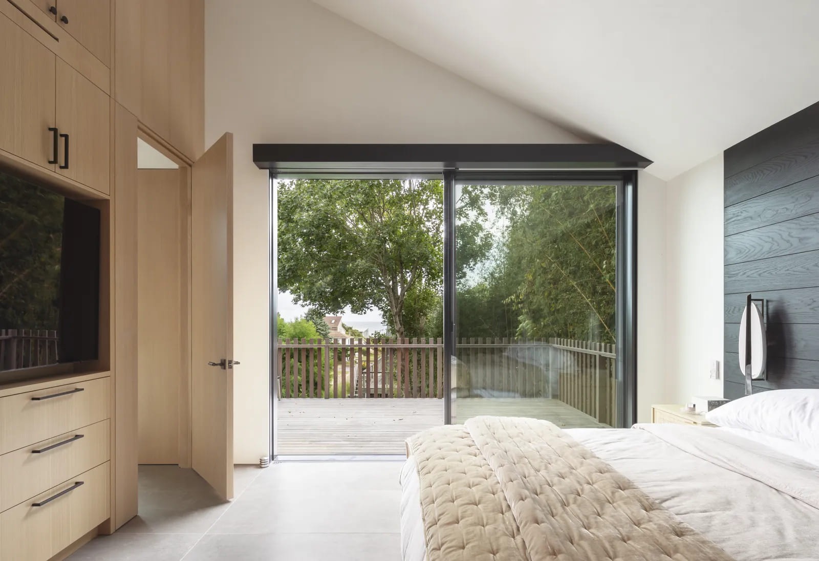 Montauk House: A Quiet Architectural Dialogue with Hither Hills