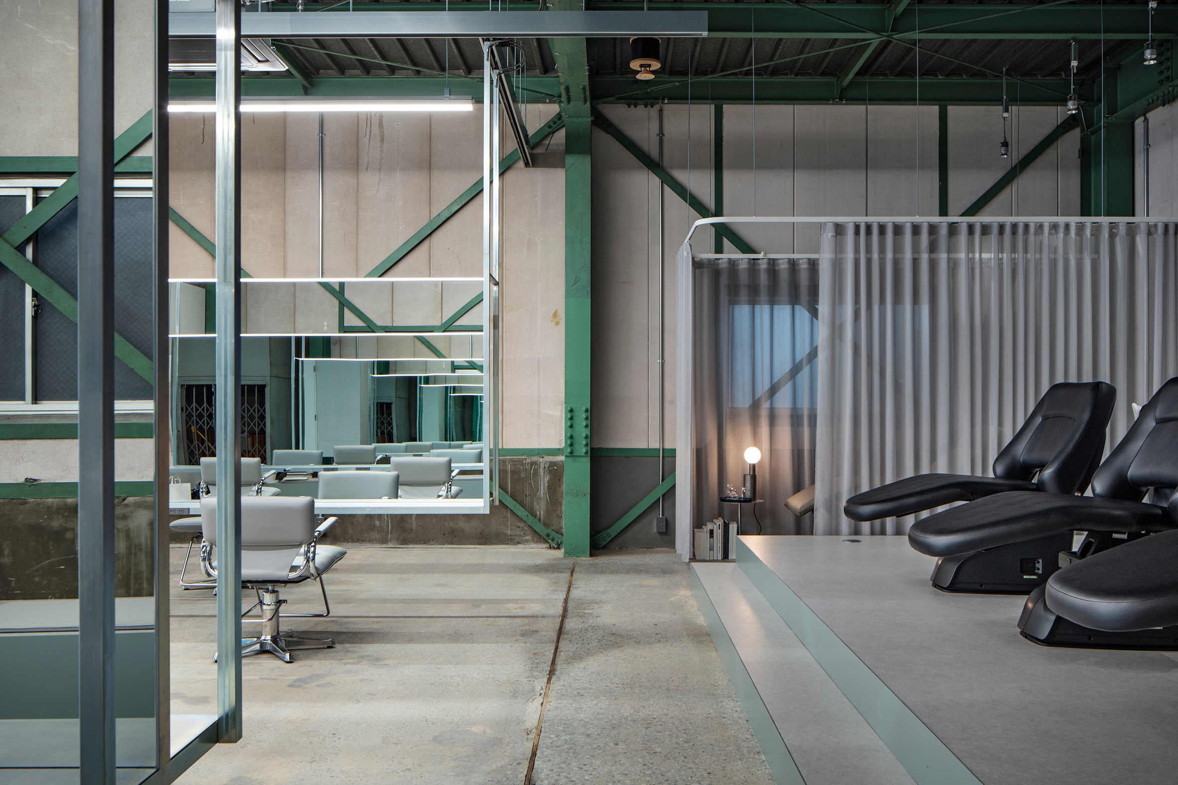 Where Beauty Meets Brutalism: Inside Tokyo’s Unravel Salon By Atelier Write