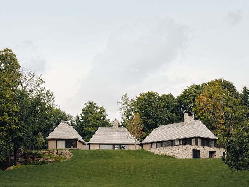 BROM: A Culinary Interior Shaped by Warmth, Precision, and Quebecois Sensibility