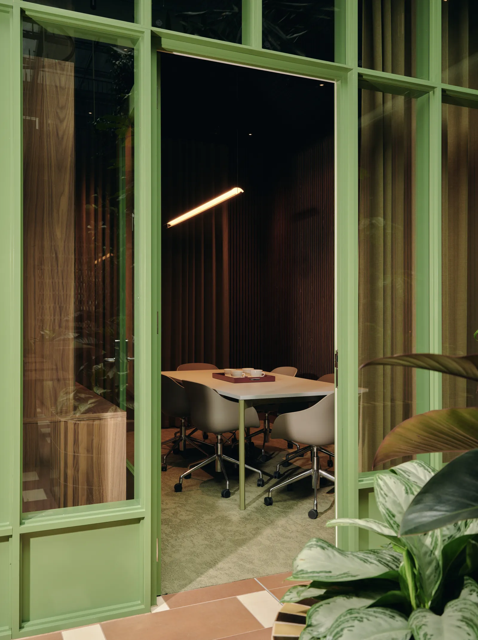 Orchestrating Space: Materiality, Light, And Flow At Conductor East London