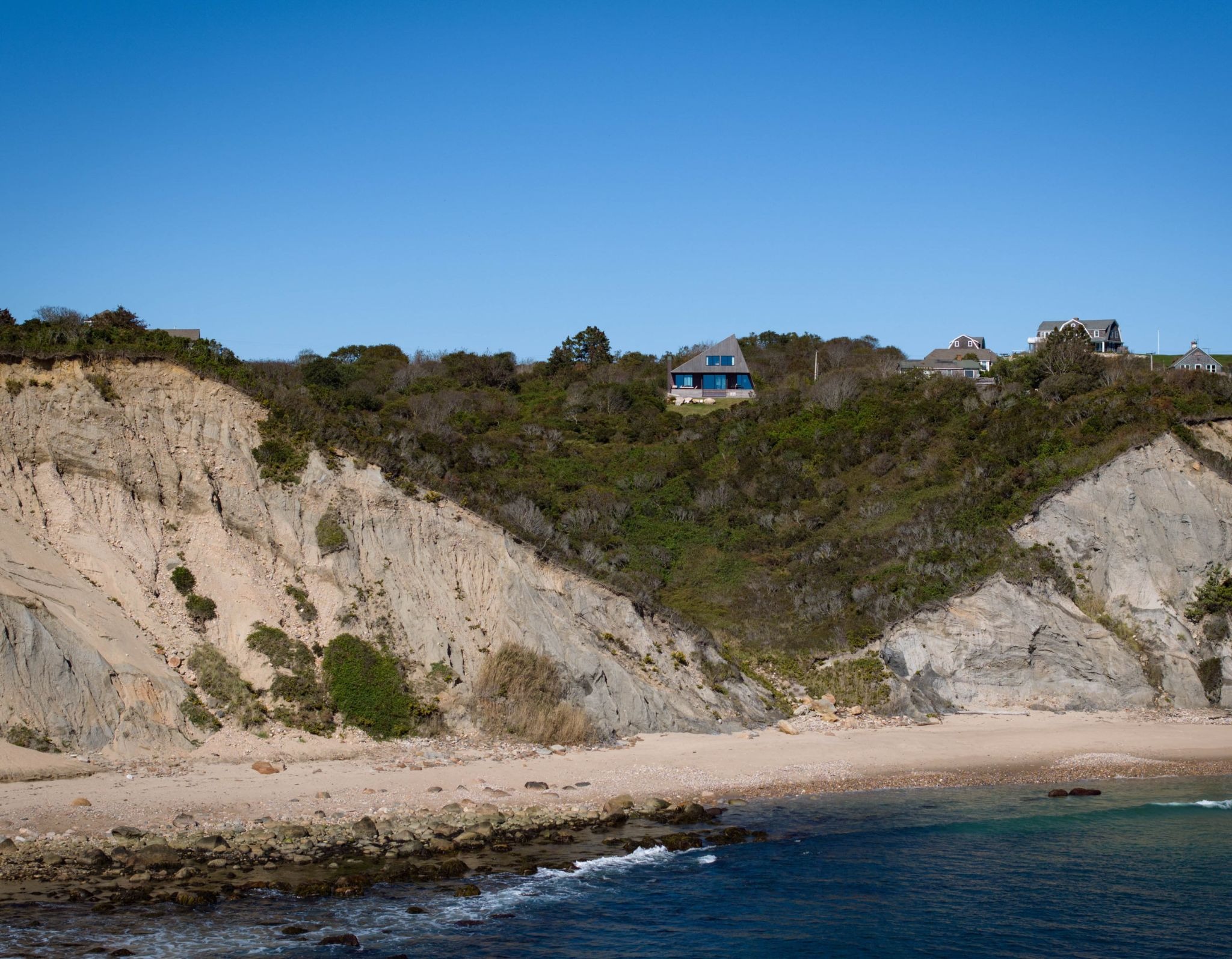 A House of Wind and Wood: The Coastal Elegy of Mohegan Trail