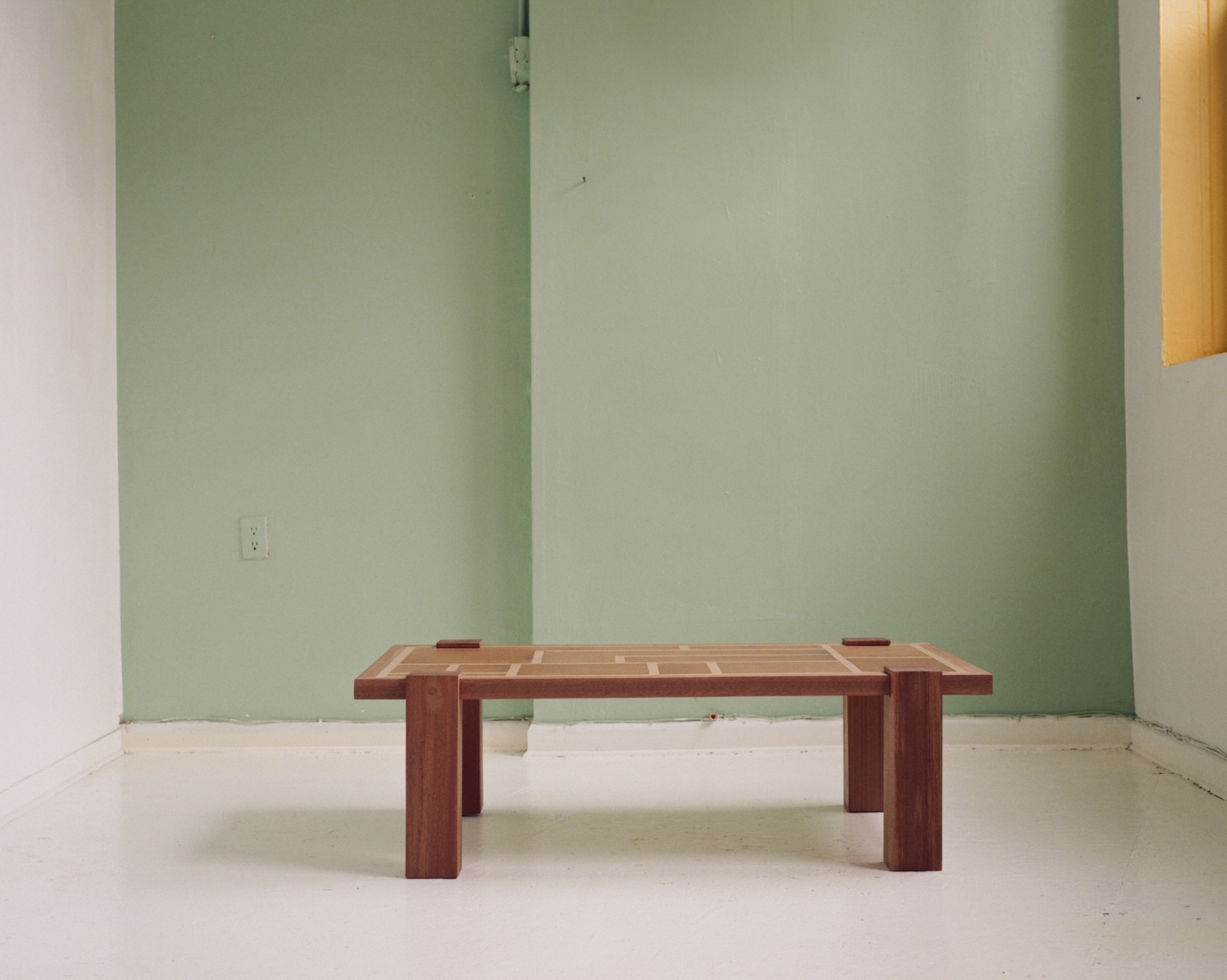 Skyscraper Coffee Table and the Quiet Translation of Manhattan into Furniture