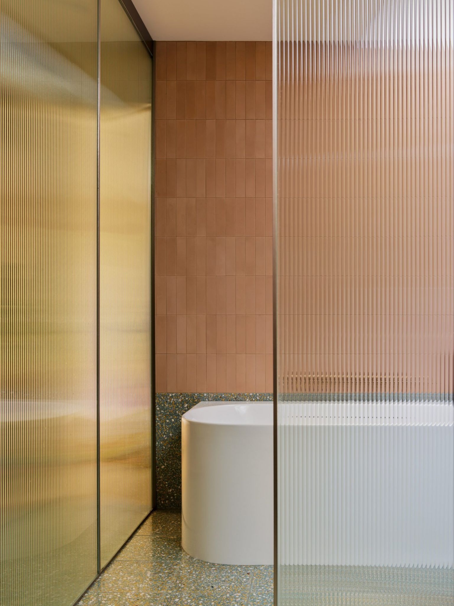 Cover Architecture Breathes New Oxygen into a Dormant Pasadena Post-and-Beam
