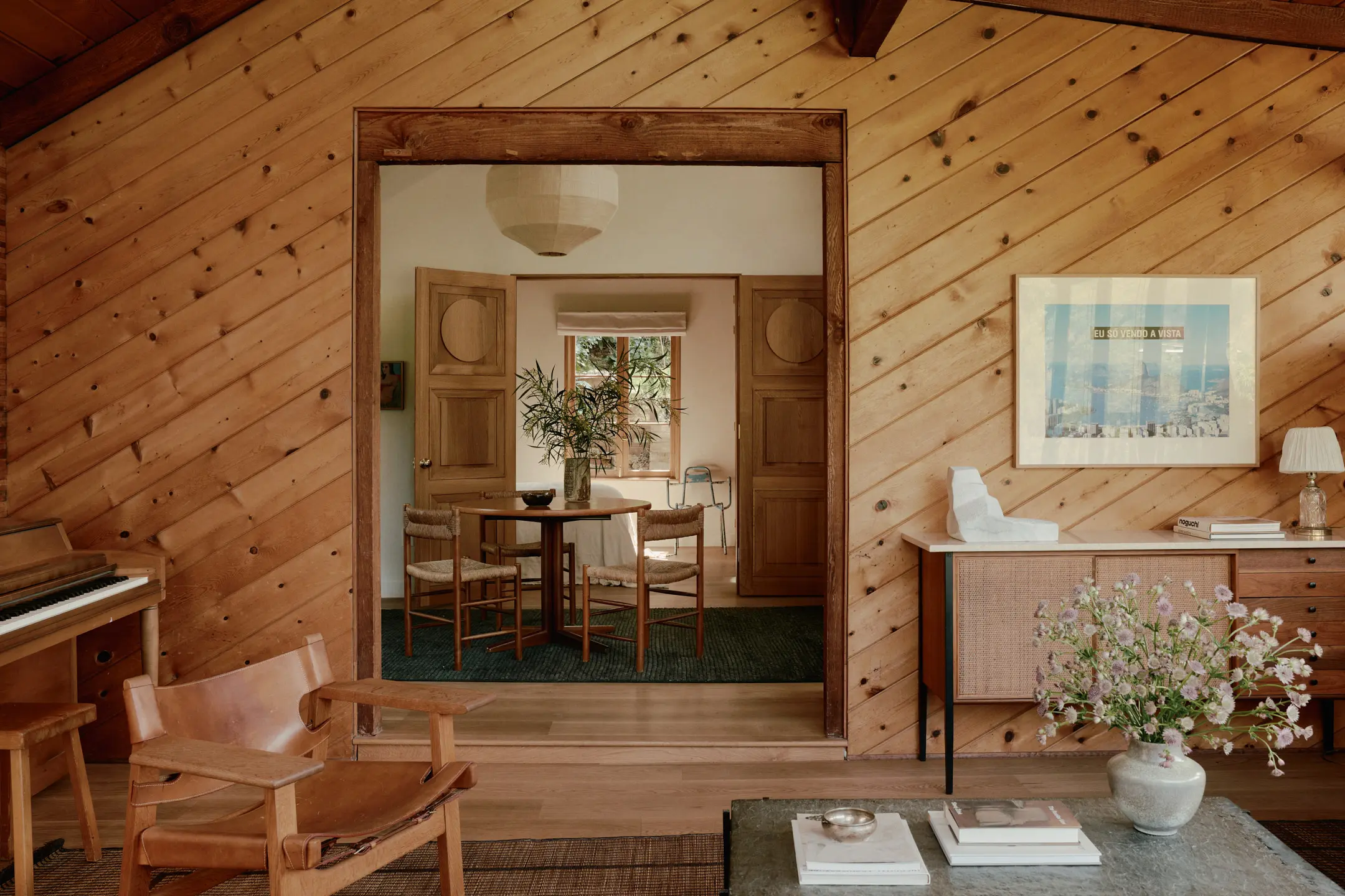 Top Picks - 10 Contemporary House Interiors Where Timber Takes The Lead