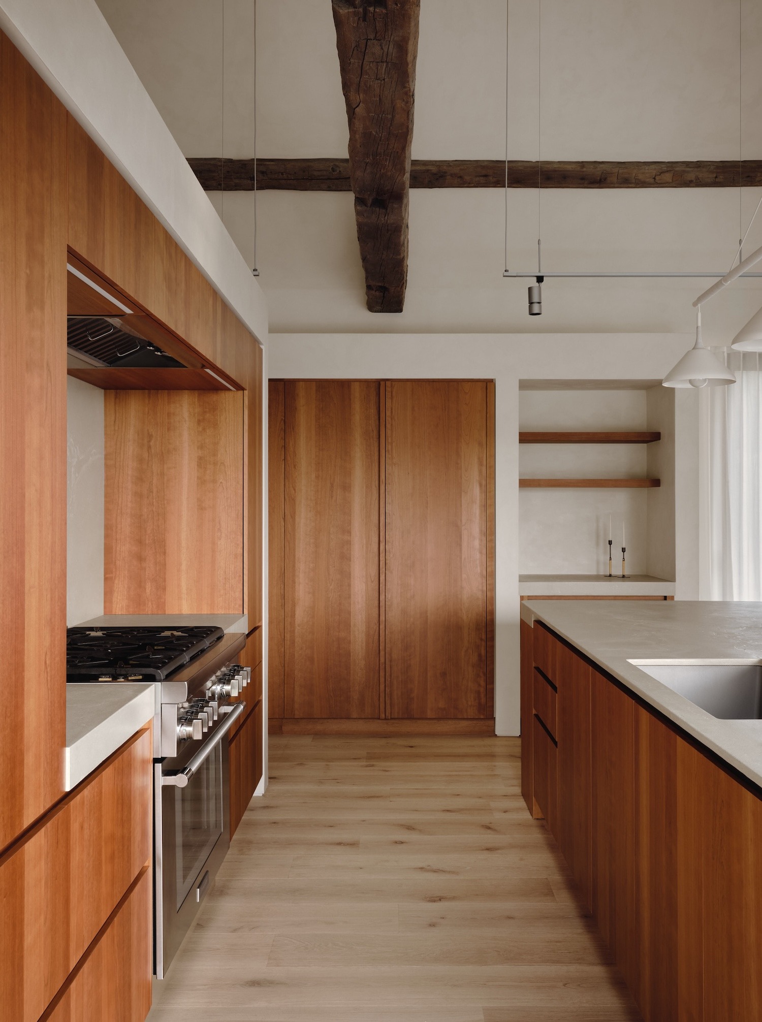 BROM: A Culinary Interior Shaped by Warmth, Precision, and Quebecois Sensibility