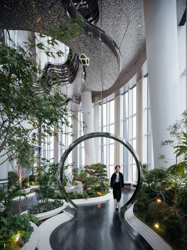 CXCC SUMMIT 58 By Wutopia Lab: An Iceberg Observatory Above Shanghai