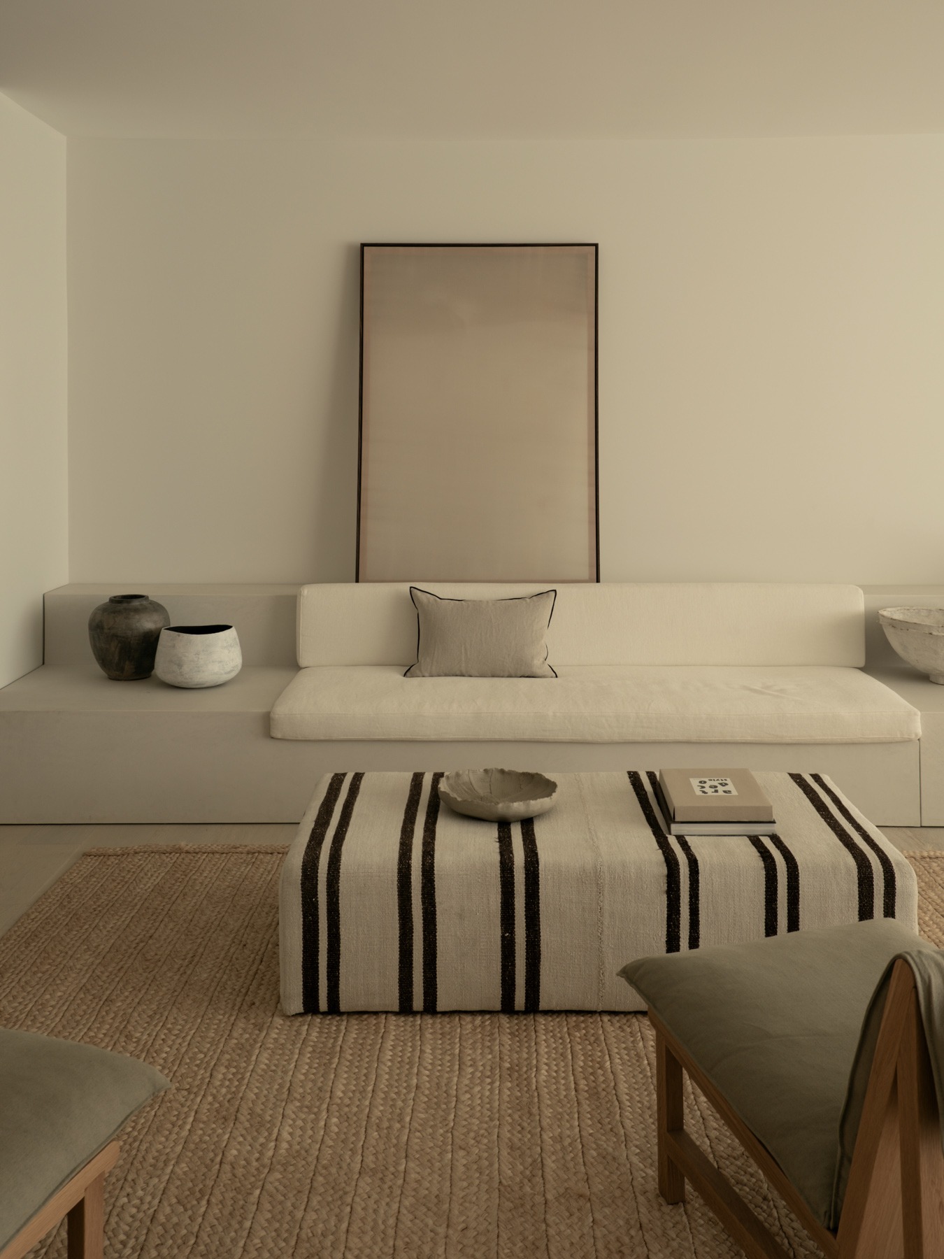 March House: A Quietly Expressive Home Overlooking Bellevue Hill
