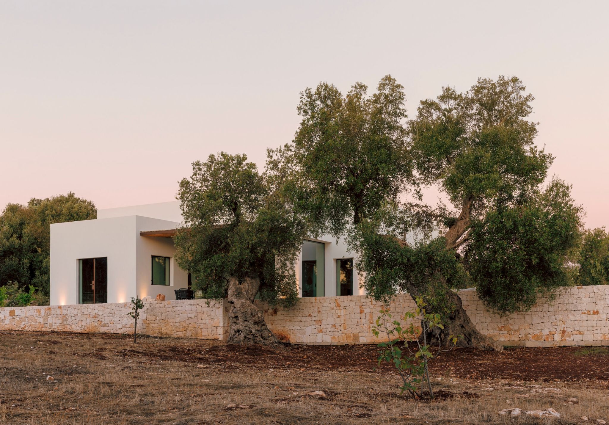 Casa Nell’Agrò: A Contemporary Home Rooted in the Landscape of Ostuni
