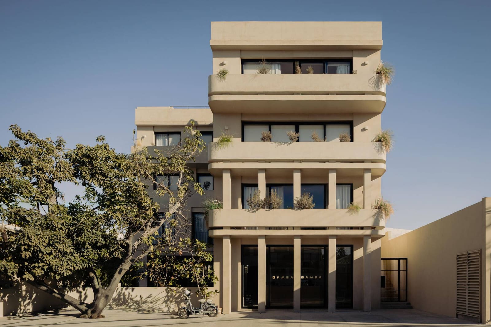 When Six Homes and a Coffee Shop Share One Roof